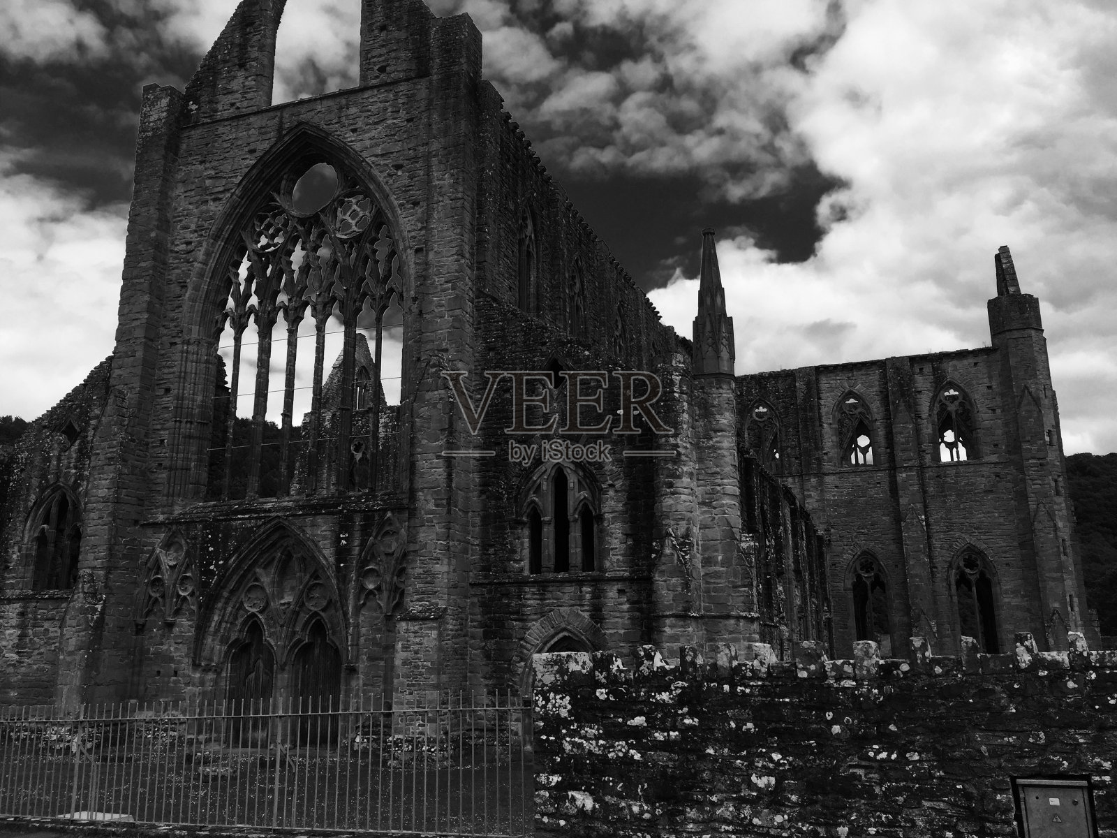 被遗忘的修道院照片摄影图片