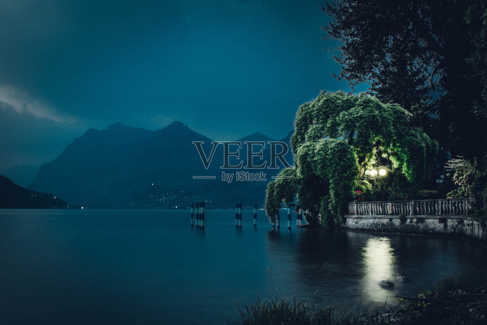 伊塞奥湖的美丽景色照片摄影图片