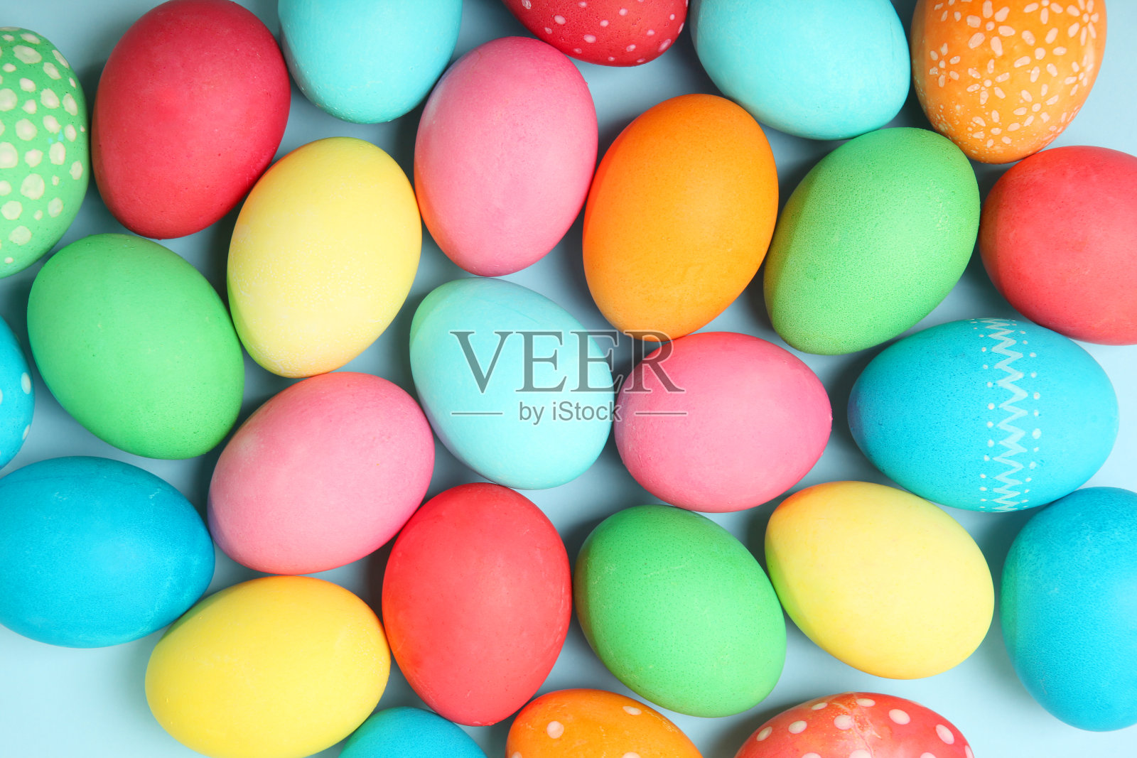 背景从复活节彩蛋俯视图。节日复活节背景照片摄影图片