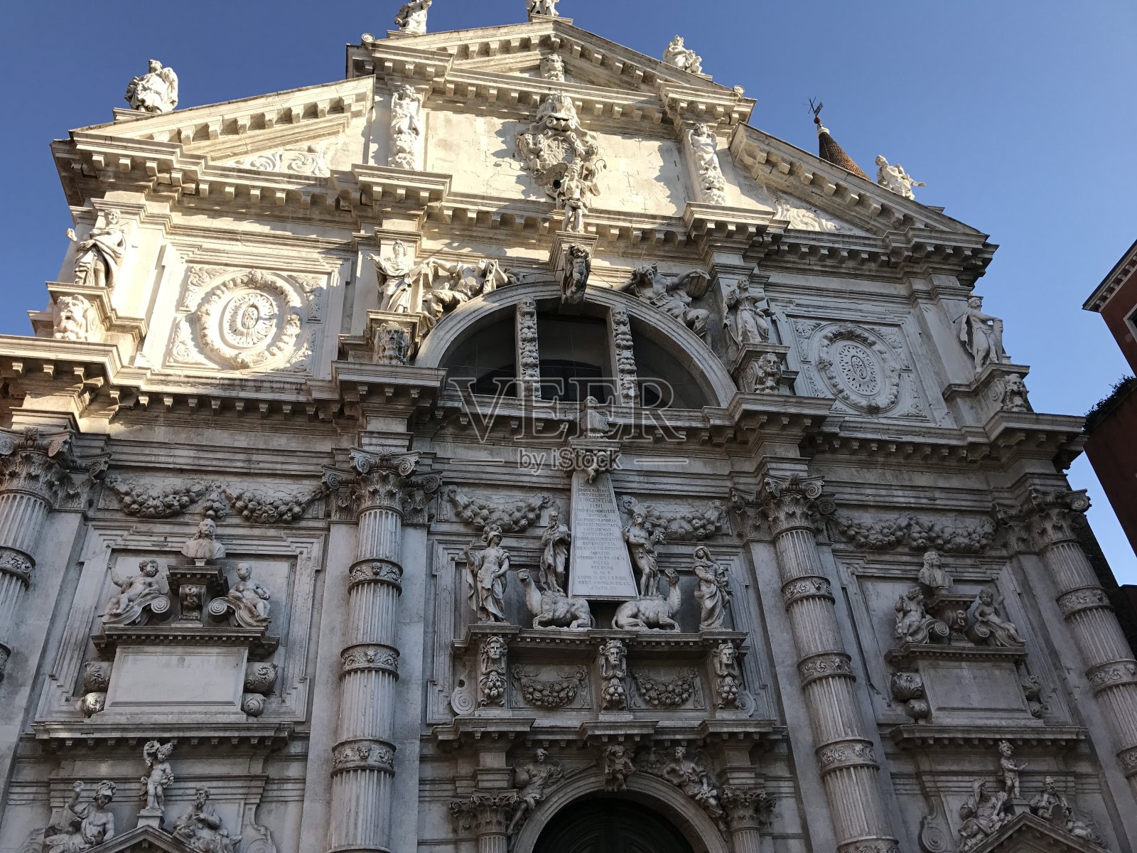 旧建筑立面照片摄影图片