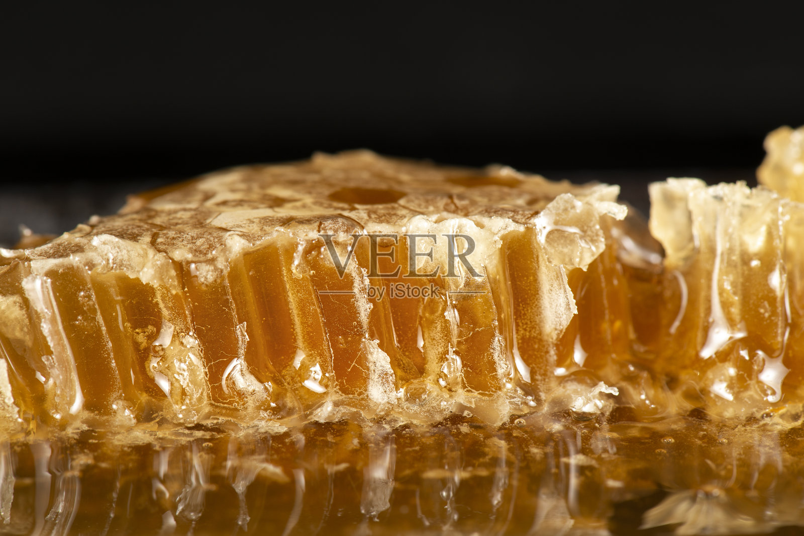 蜂蜡和蜂蜜照片摄影图片