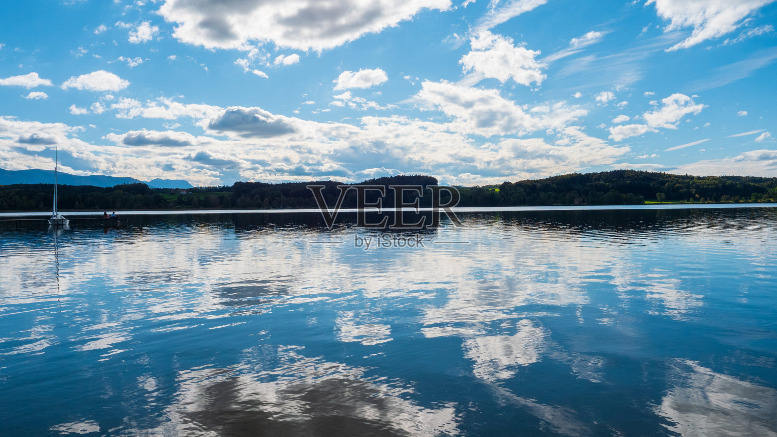 秋天的巴伐利亚“瓦辛格湖”照片摄影图片