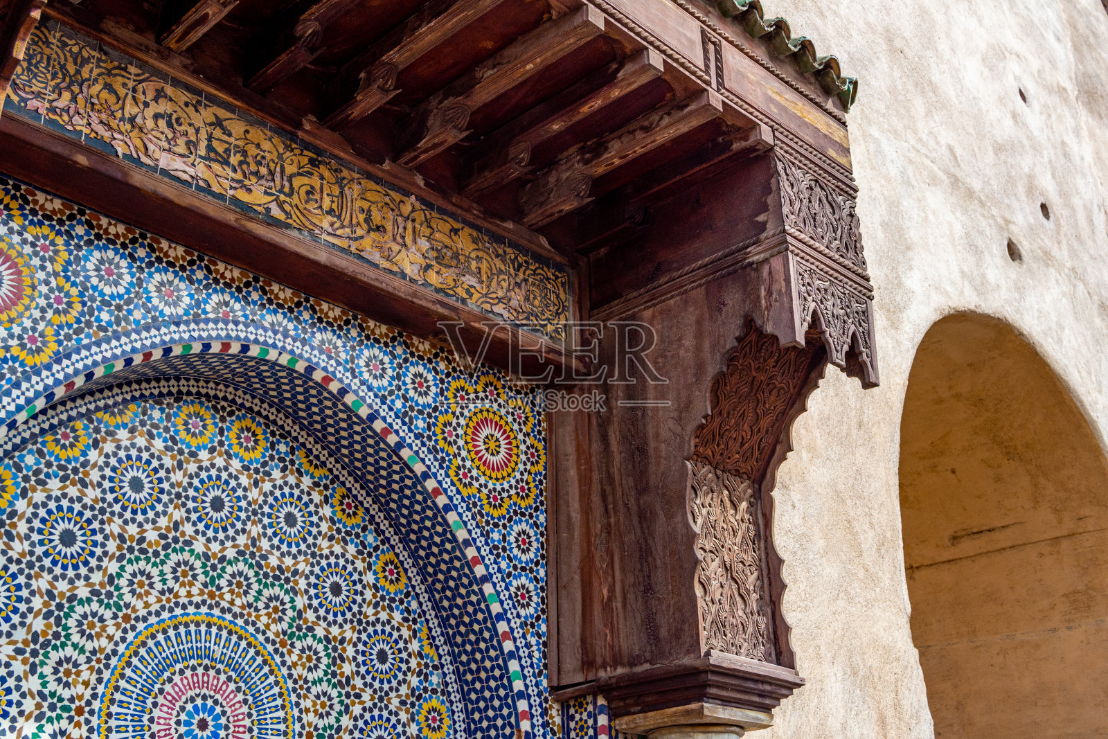 梅克内斯的蝴蝶结装饰照片摄影图片