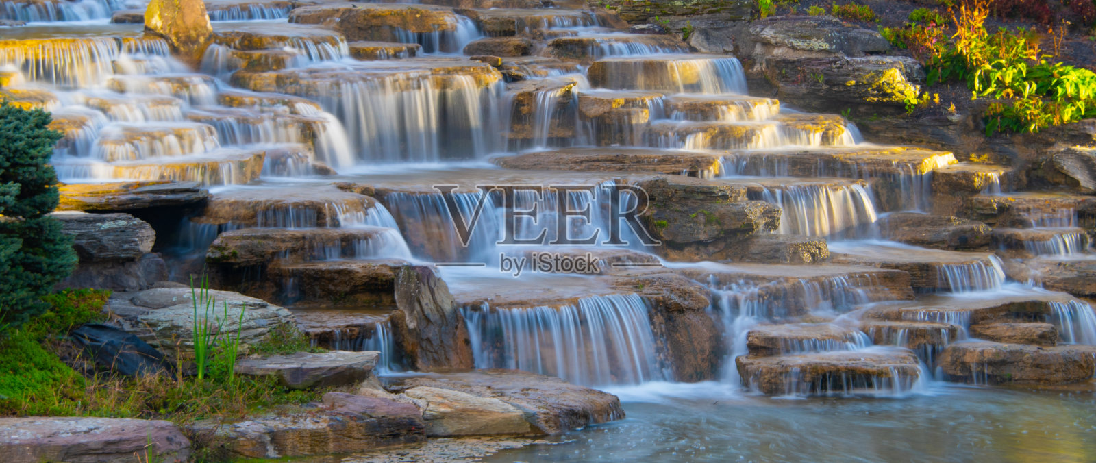 Waterfall-Britton Falls-Fishers印第安纳州照片摄影图片