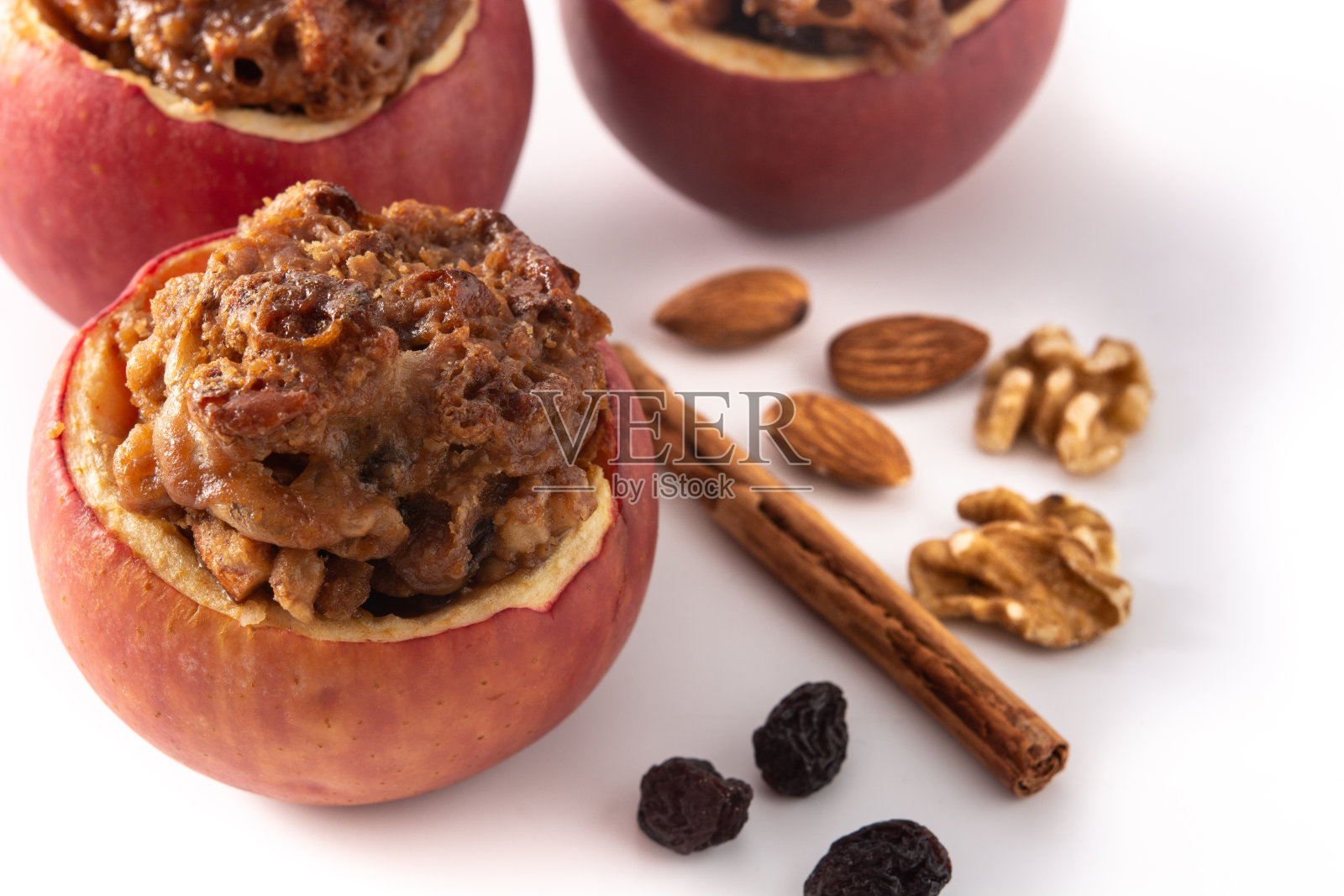 塞满苹果和坚果一起烤照片摄影图片