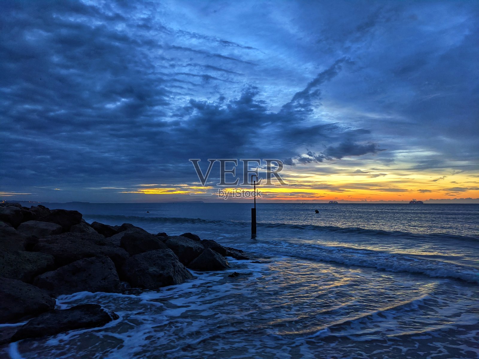 蓝色小时蓝调照片摄影图片