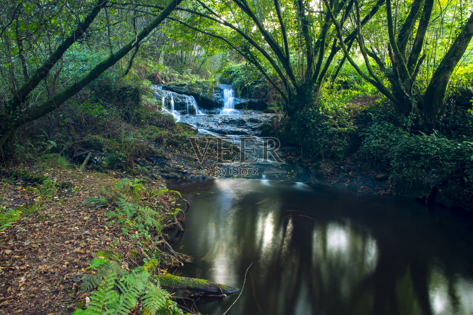 小瀑布照片摄影图片