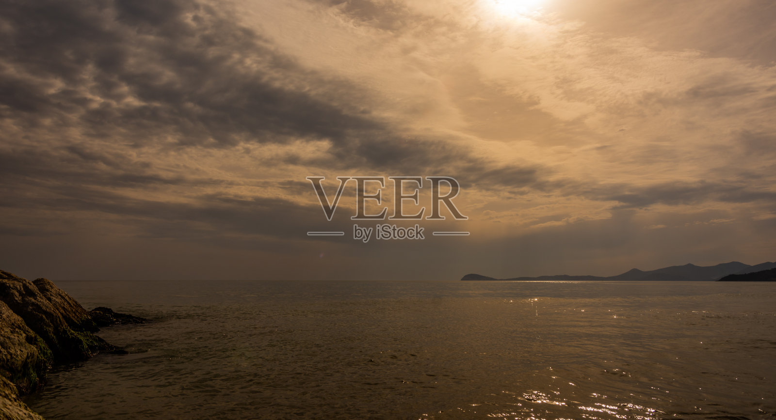 Marina di Minturno,拉齐奥,盖塔。第勒尼安海岸的壮观景色照片摄影图片