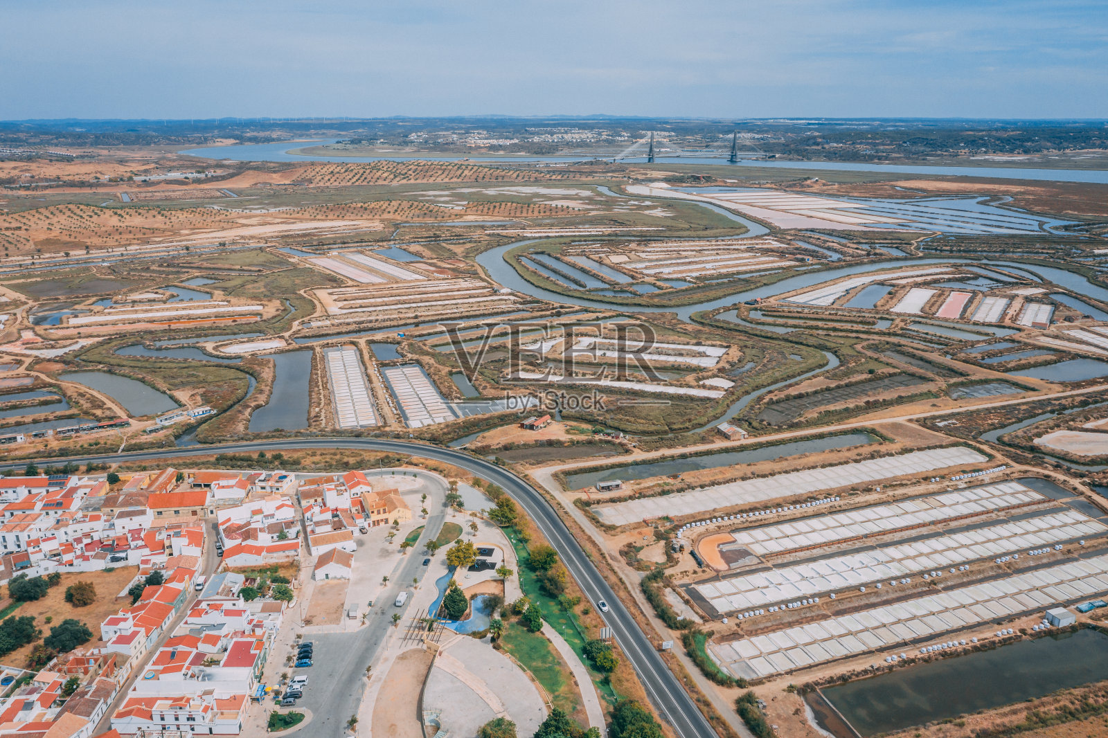 卡斯特罗马里姆的盐矿照片摄影图片