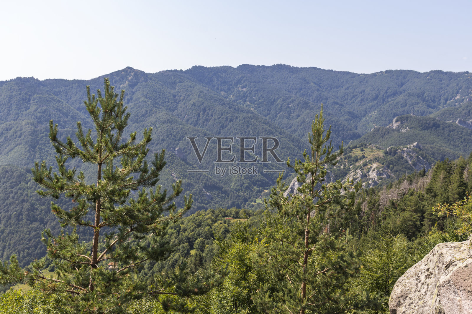 保加利亚罗多普斯山脉,古老的圣地贝林塔什照片摄影图片