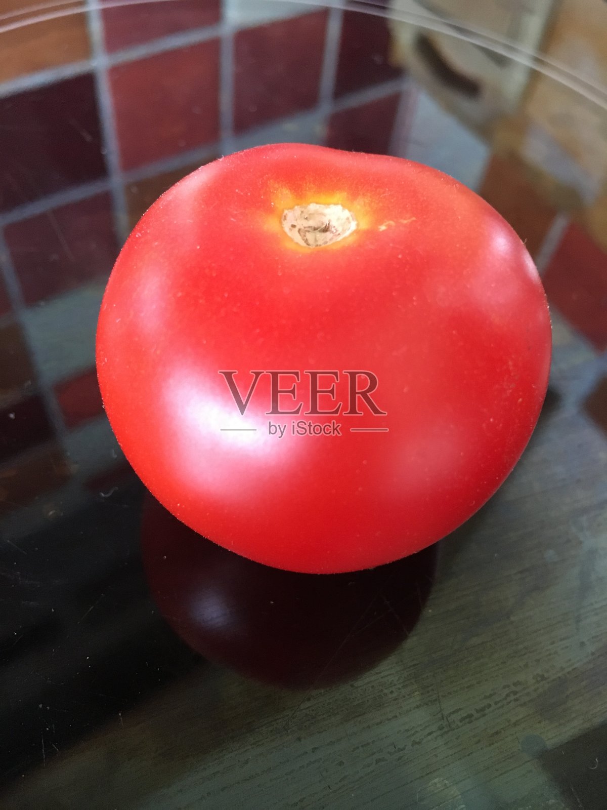 鲜红有机番茄照片摄影图片