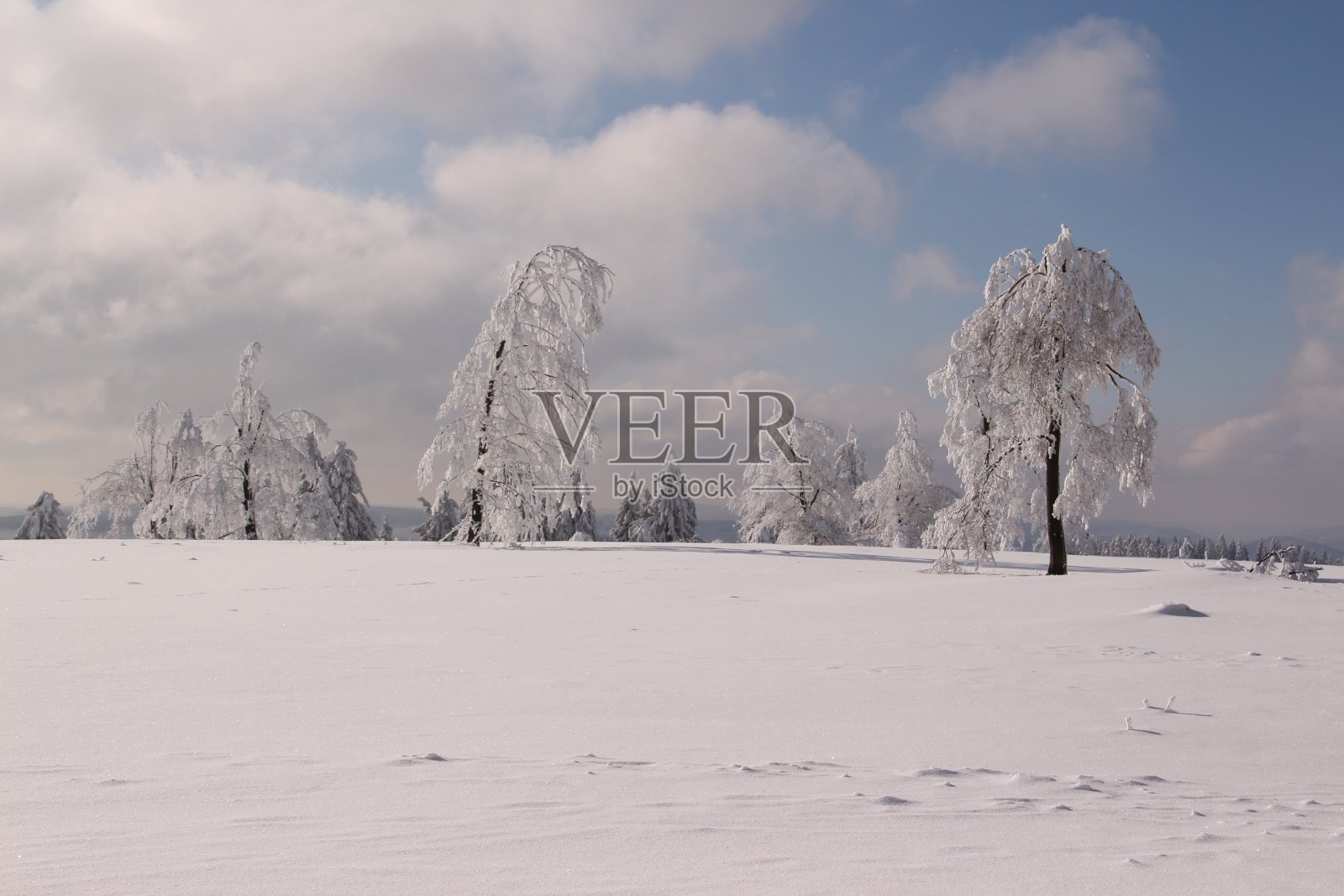 冬天在德国的卡伦·阿斯顿河照片摄影图片