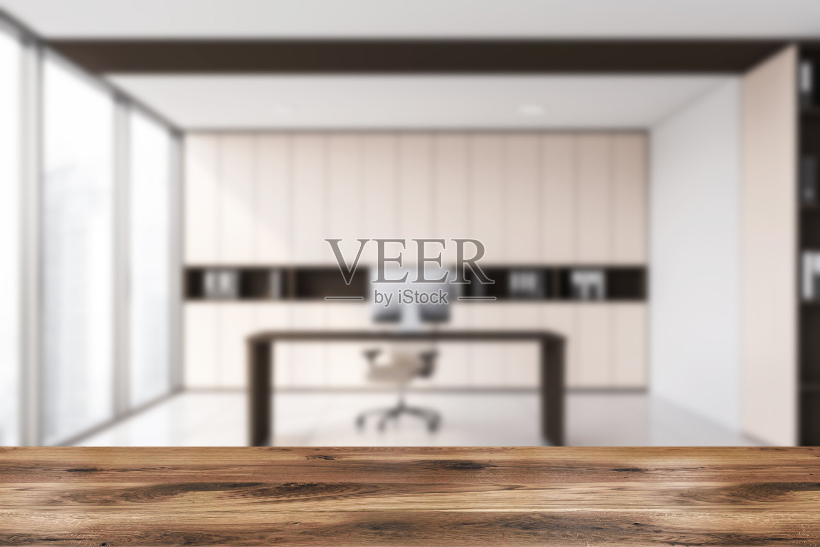 桌子在模糊的现代白色和米色全景CEO办公室内部照片摄影图片