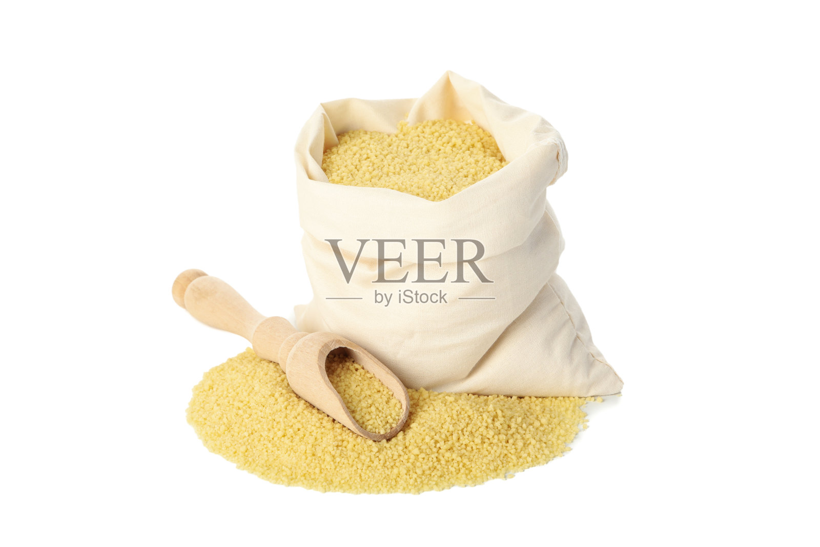 袋装蒸粗麦粉,白色背景照片摄影图片