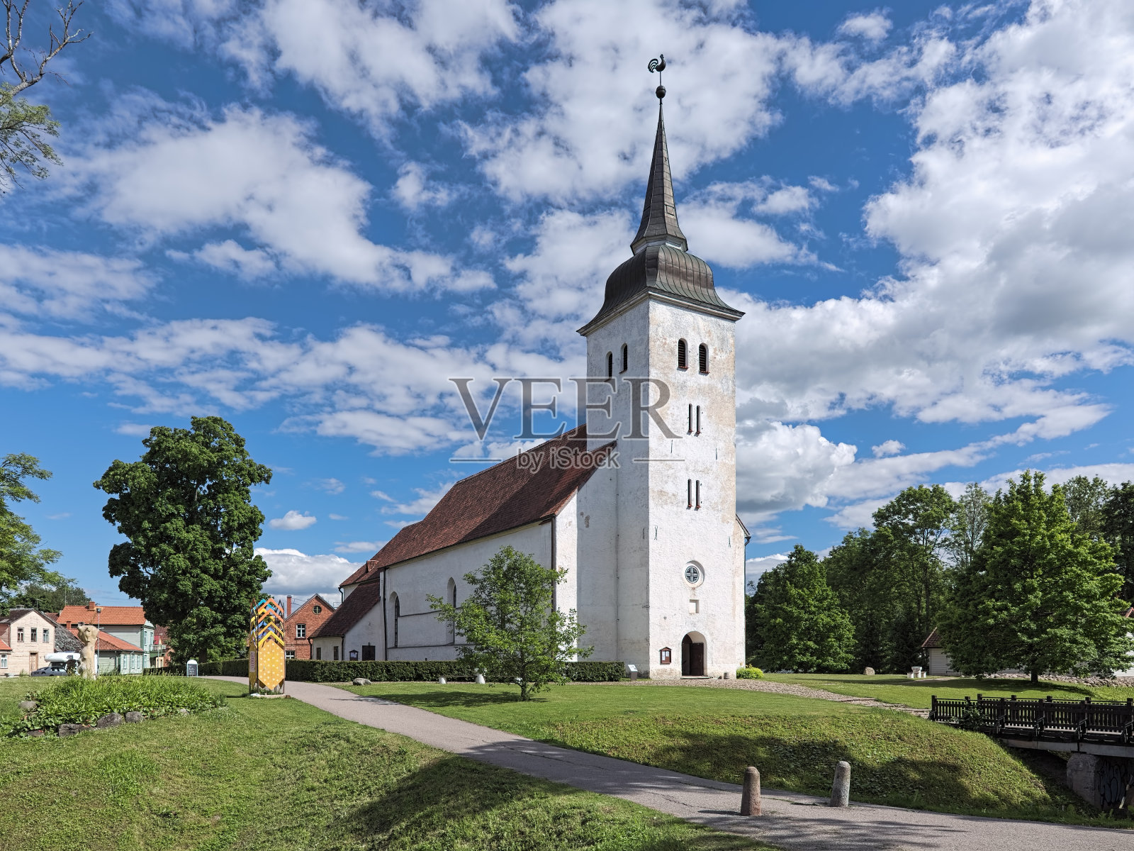 爱沙尼亚维尔扬迪的圣约翰教堂照片摄影图片