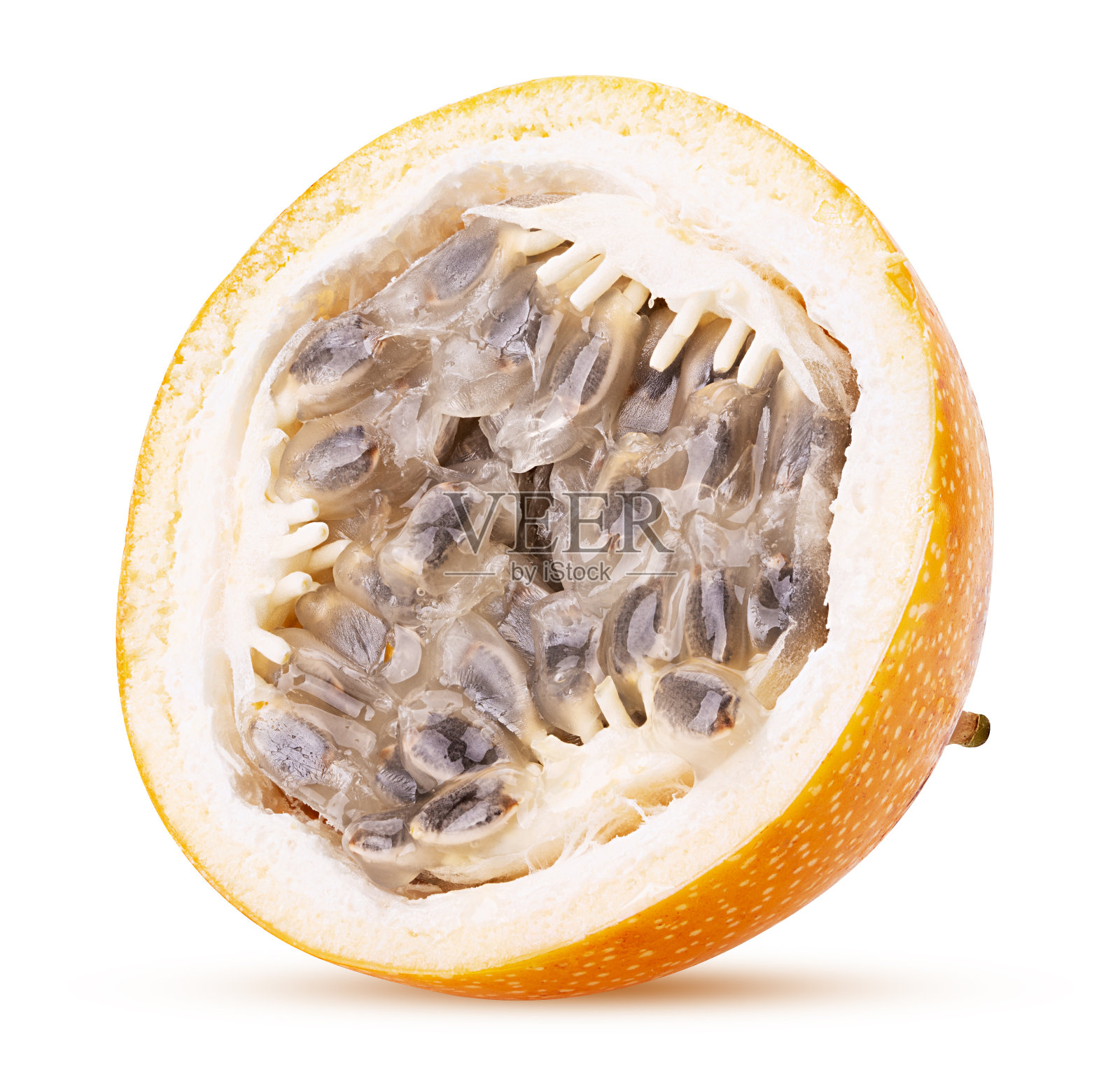 格兰纳果切成两半照片摄影图片