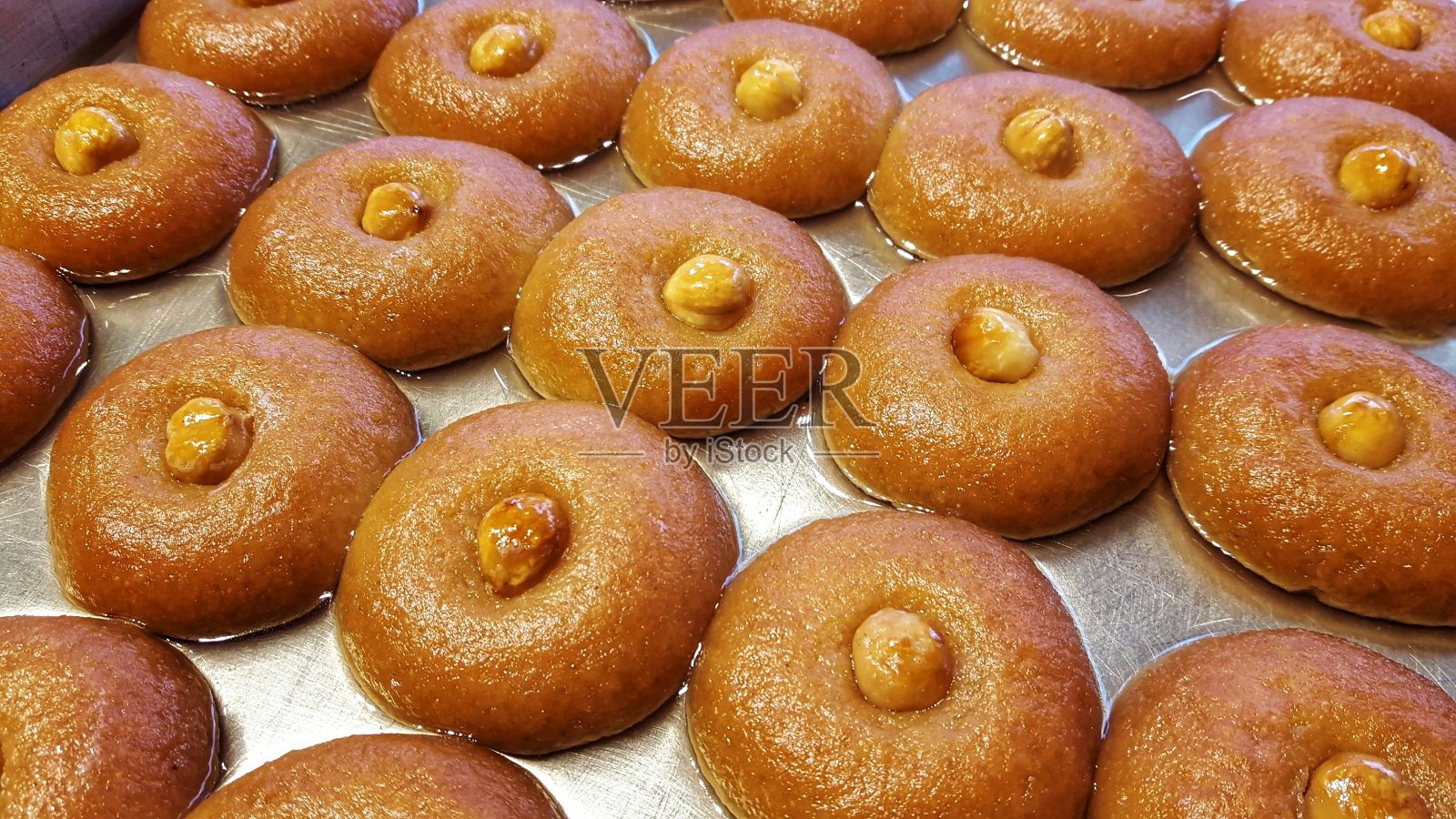 Turkish Dessert Şekerpare On Baking Tray照片摄影图片