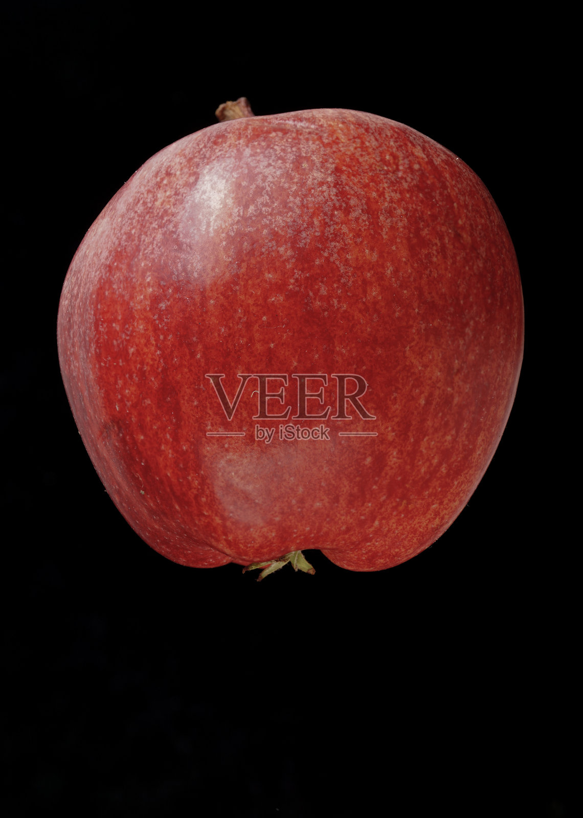 多汁的红苹果在黑色的背景照片摄影图片