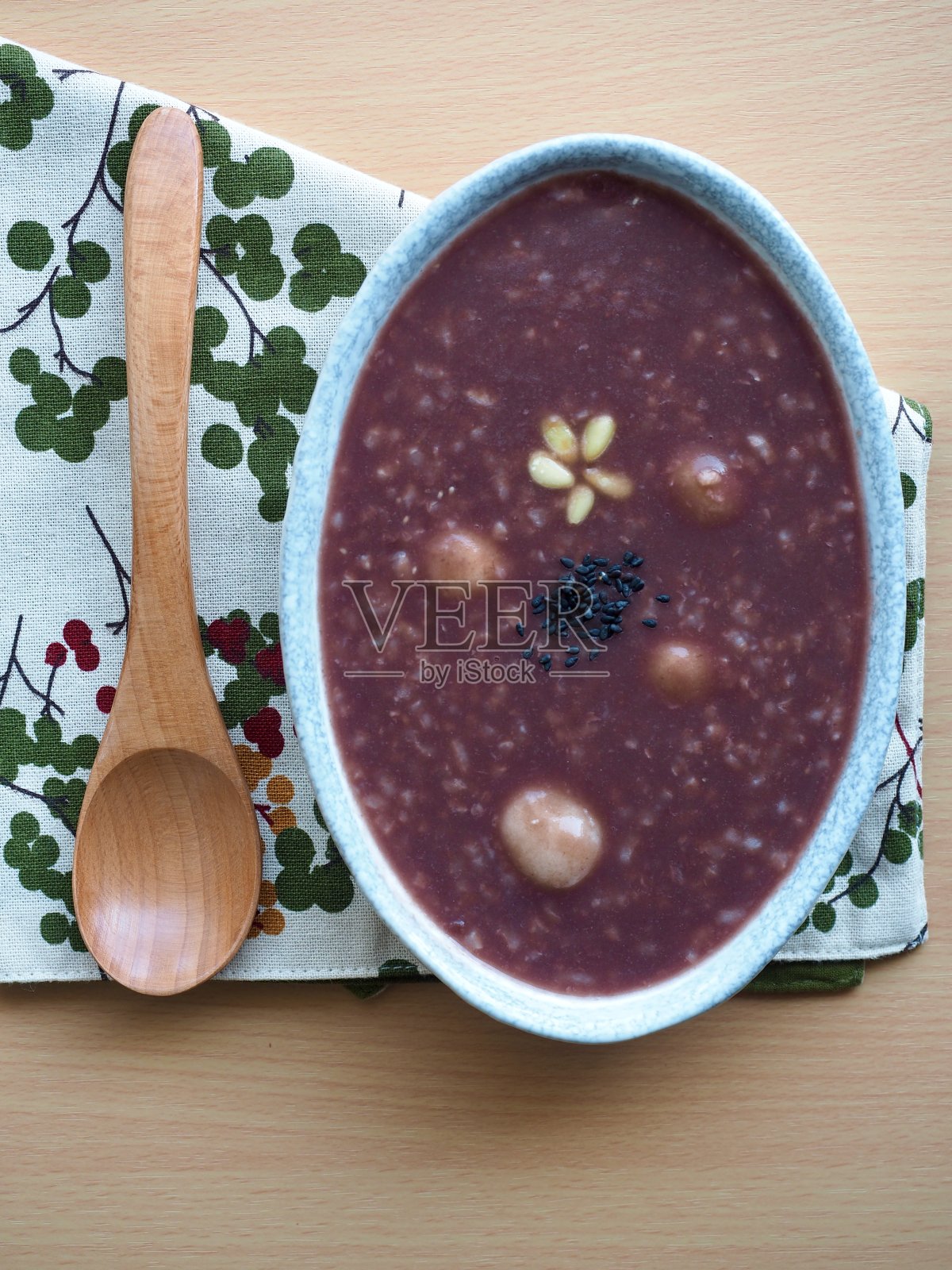 韩国传统食物红豆粥照片摄影图片