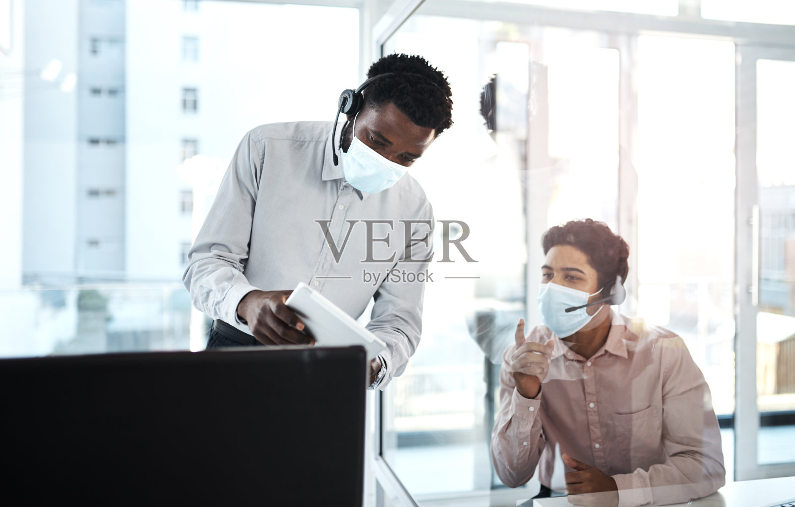 确保安全完成任务照片摄影图片