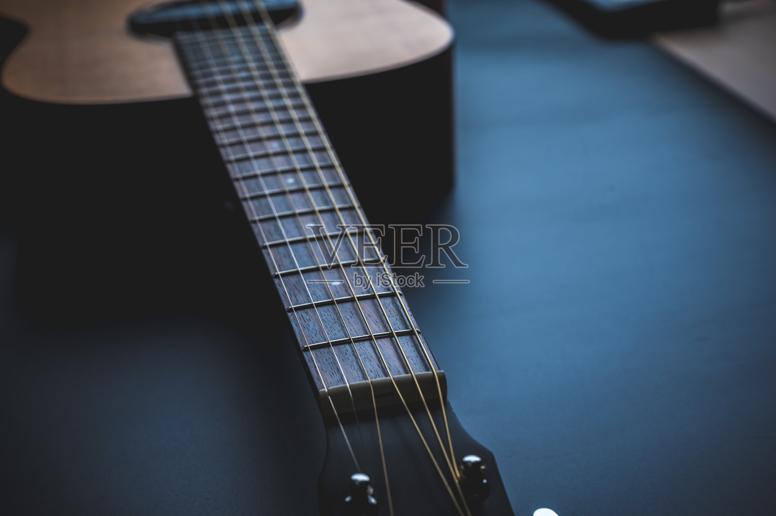 新型木制民间吉他乐器照片摄影图片