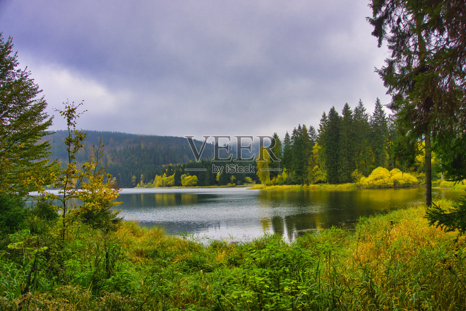 秋季的一天照片摄影图片