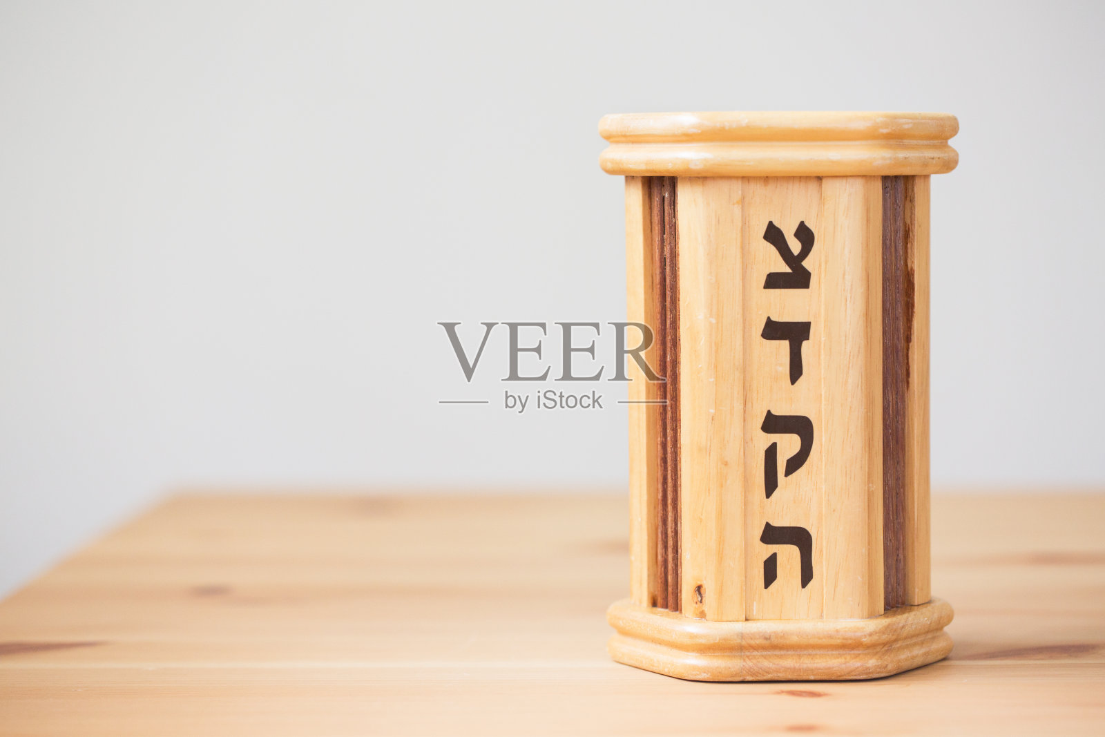 慈善盒(Tzedakah box)照片摄影图片