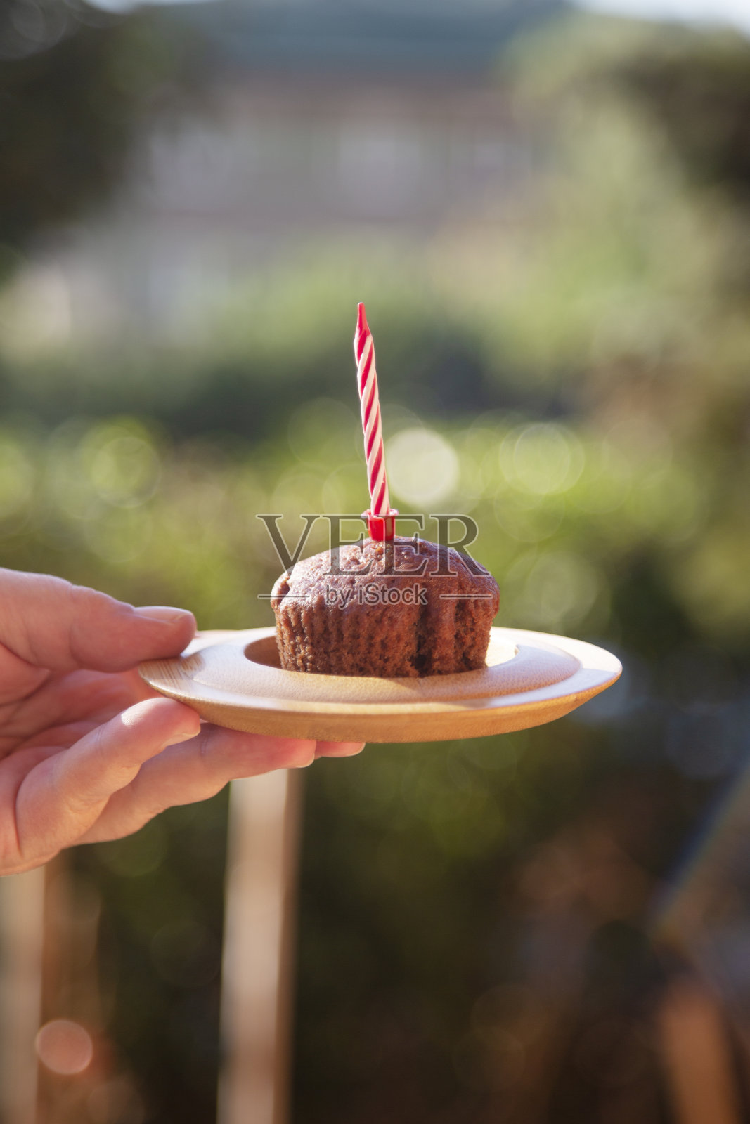 蛋糕和蜡烛照片摄影图片