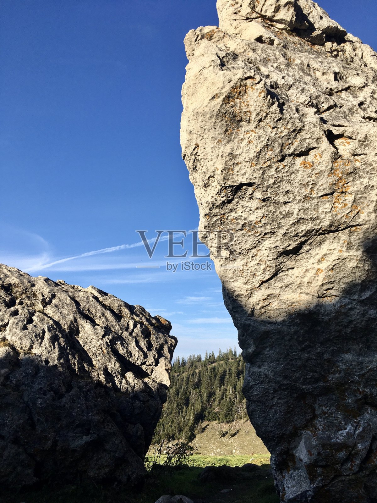 坎彭旺德是德国巴伐利亚的一座山。它以巴伐利亚阿尔卑斯最高的峰顶交叉为特色。照片摄影图片