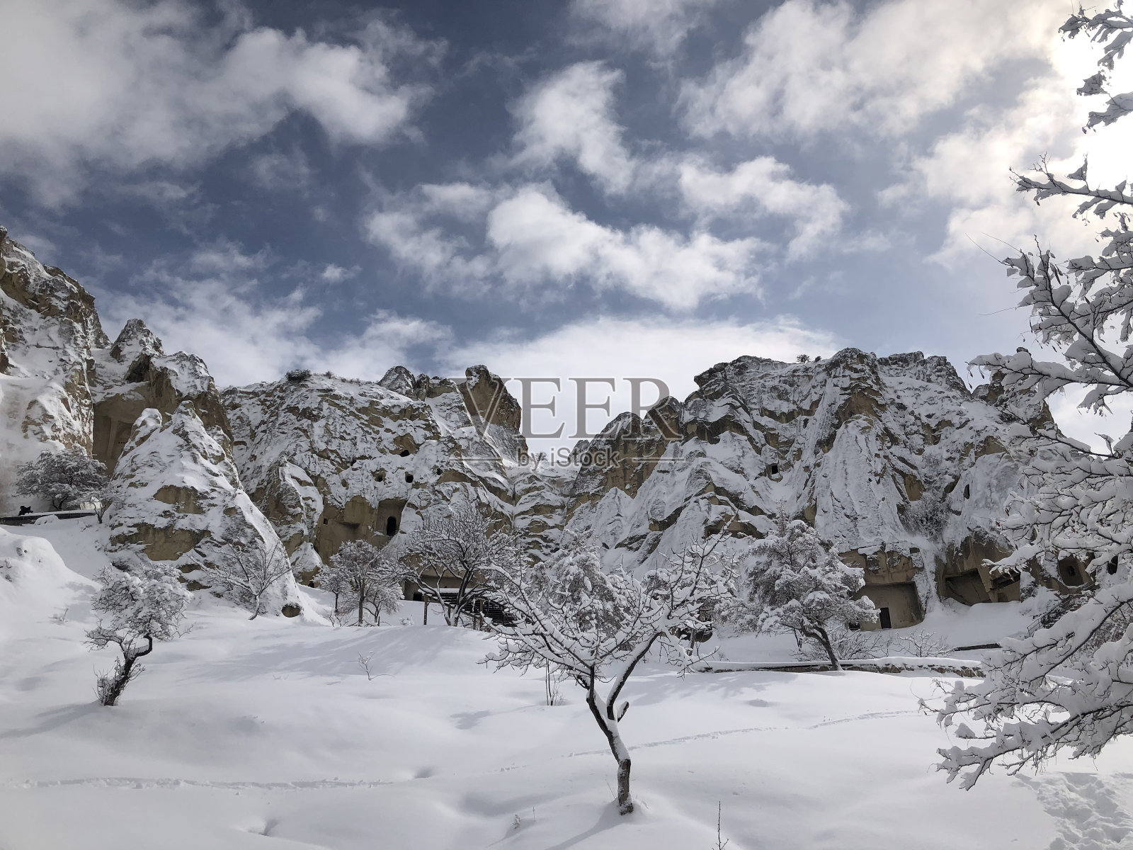 雪下的山脉照片摄影图片