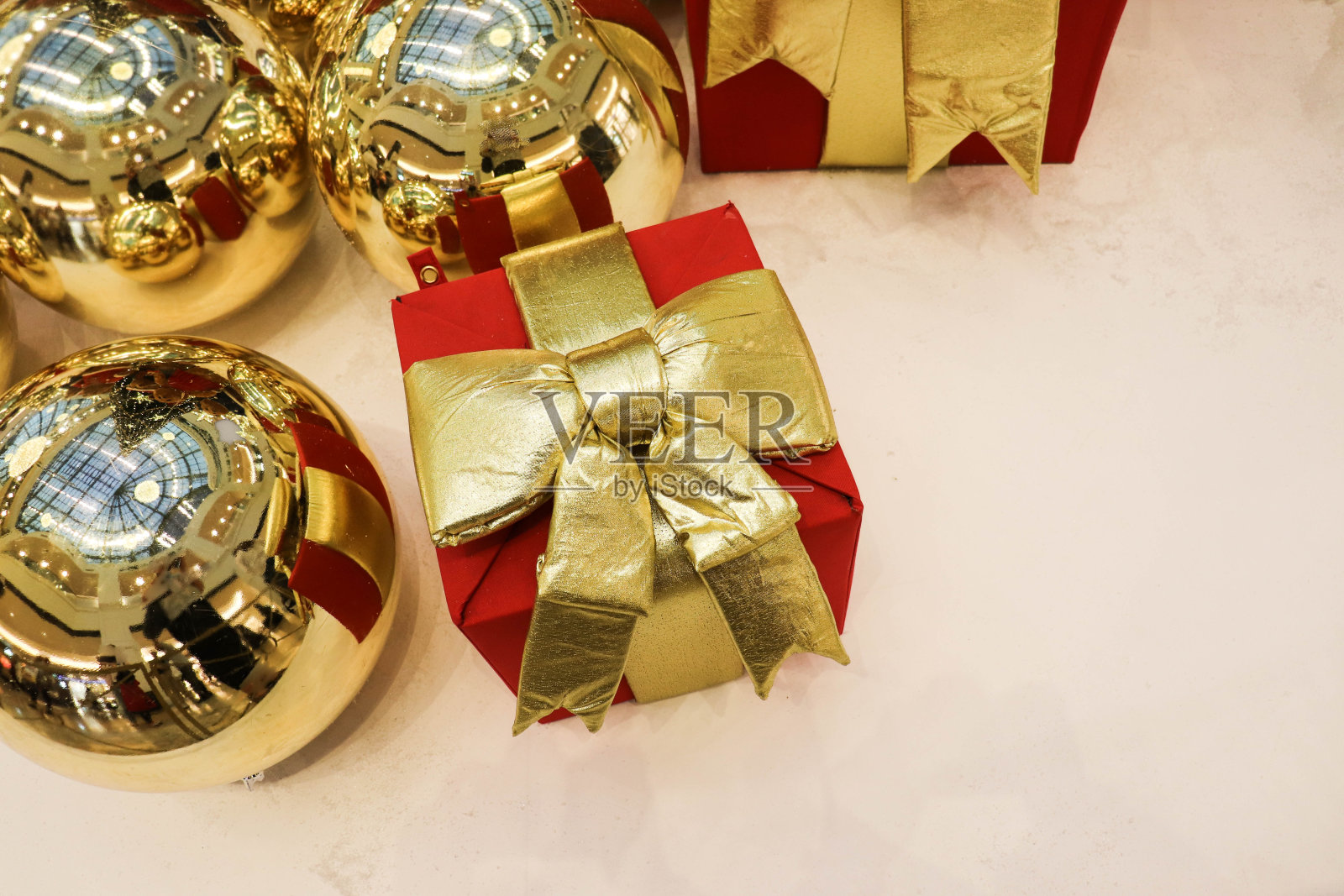 传统圣诞玩具展销会照片摄影图片