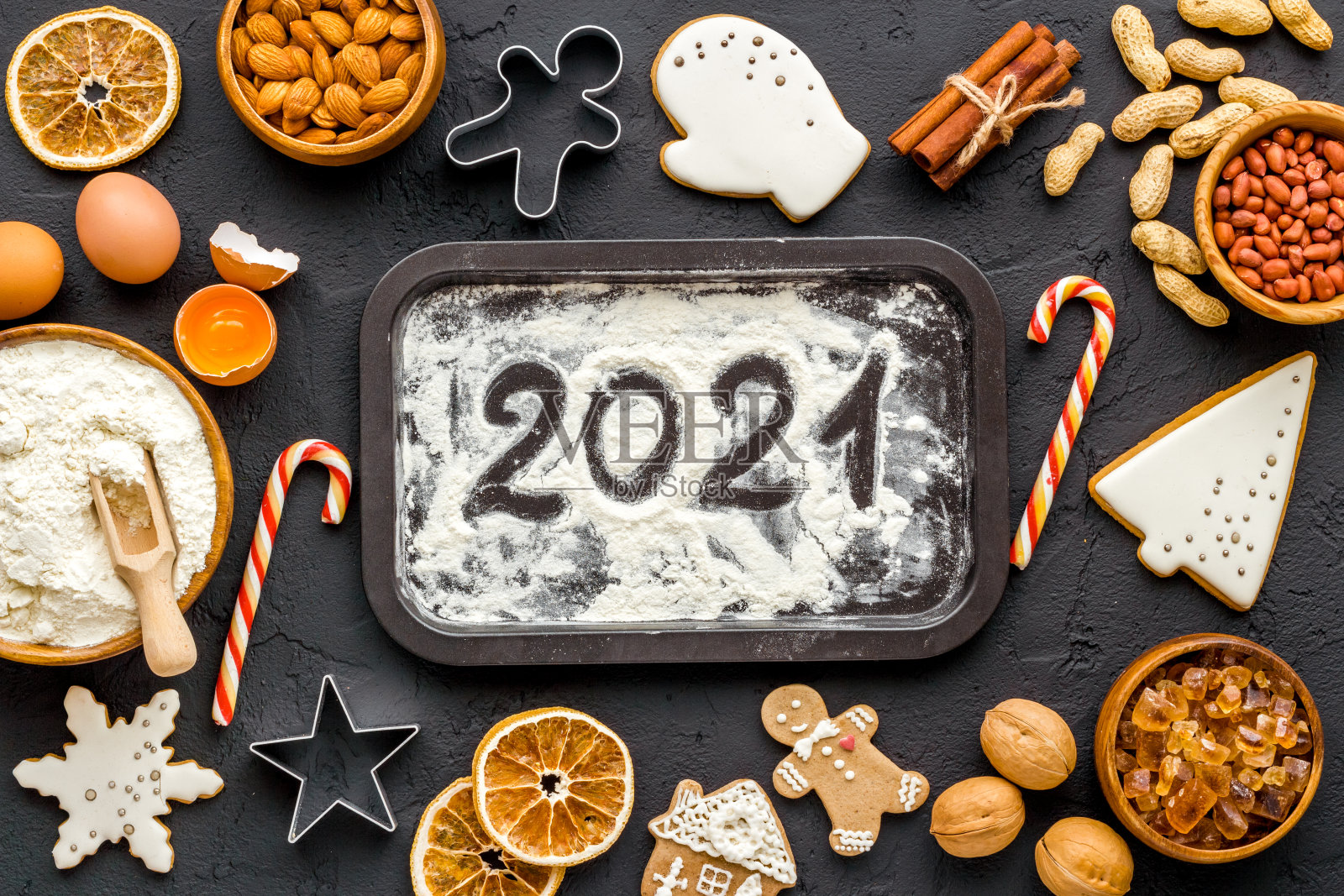 圣诞姜饼饼干,俯视图照片摄影图片