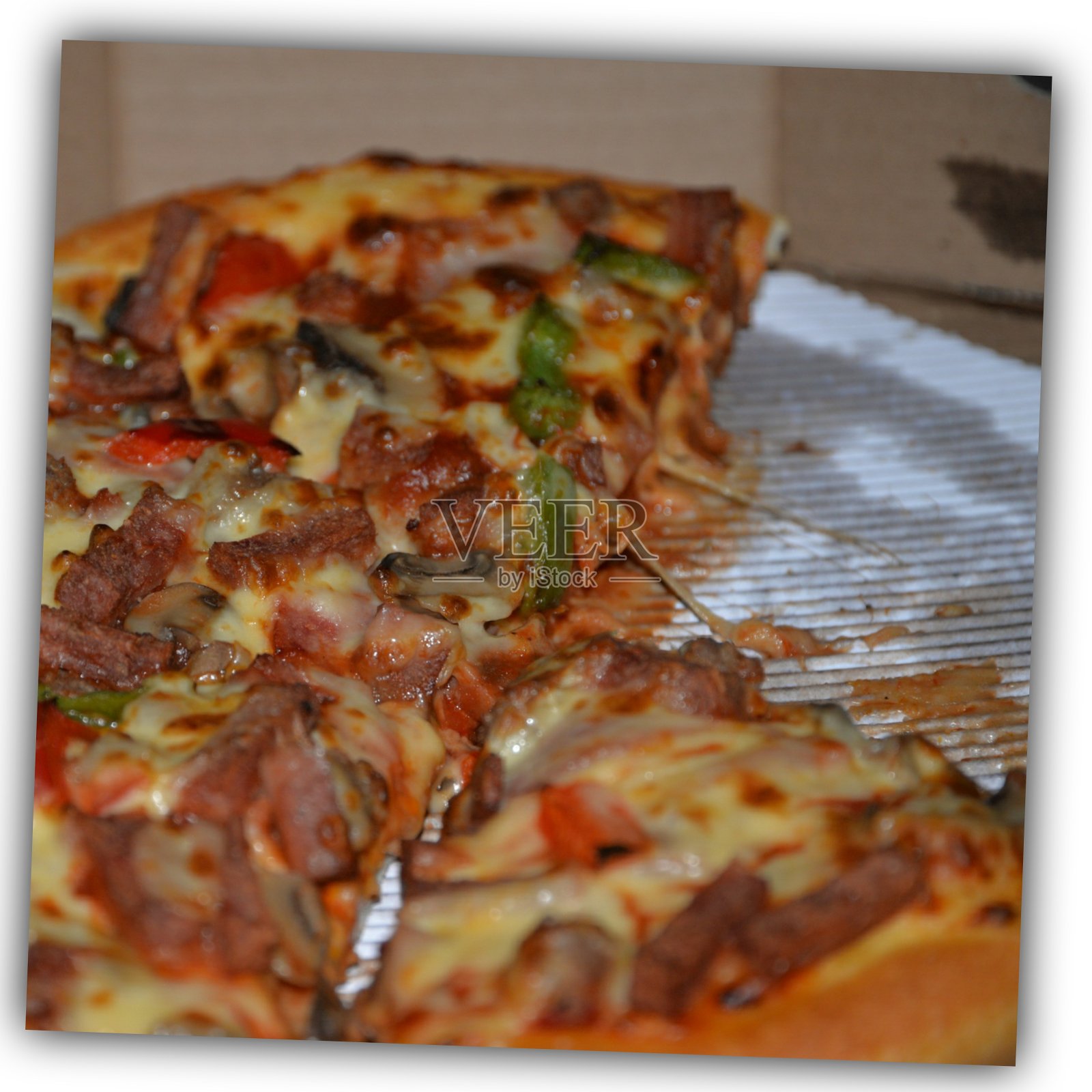 肉类爱好者披萨照片摄影图片