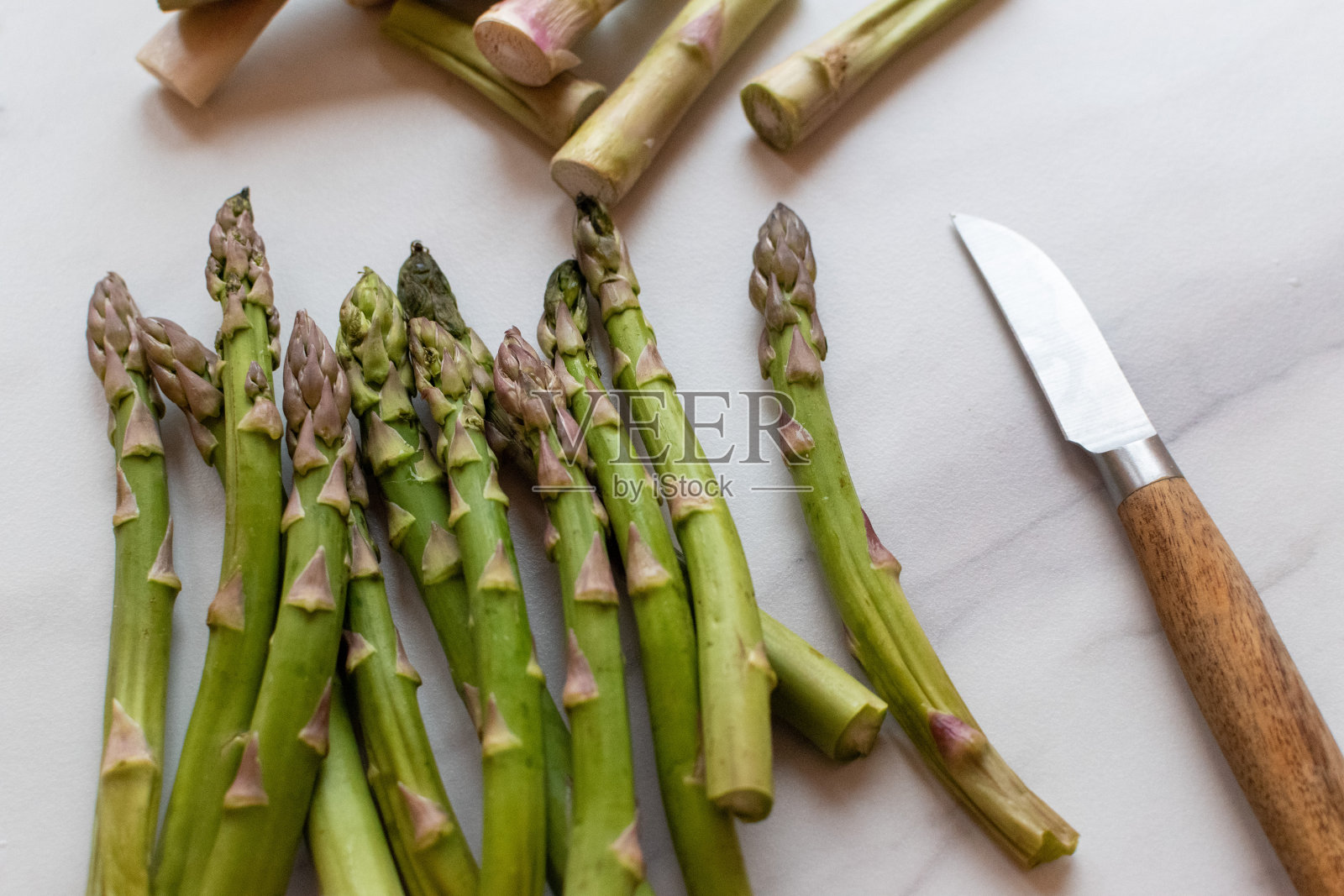 准备芦笋尖照片摄影图片