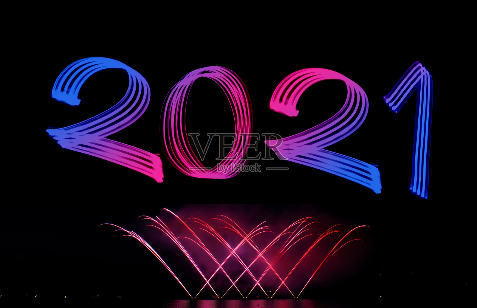 2021年新年焰火表演照片摄影图片