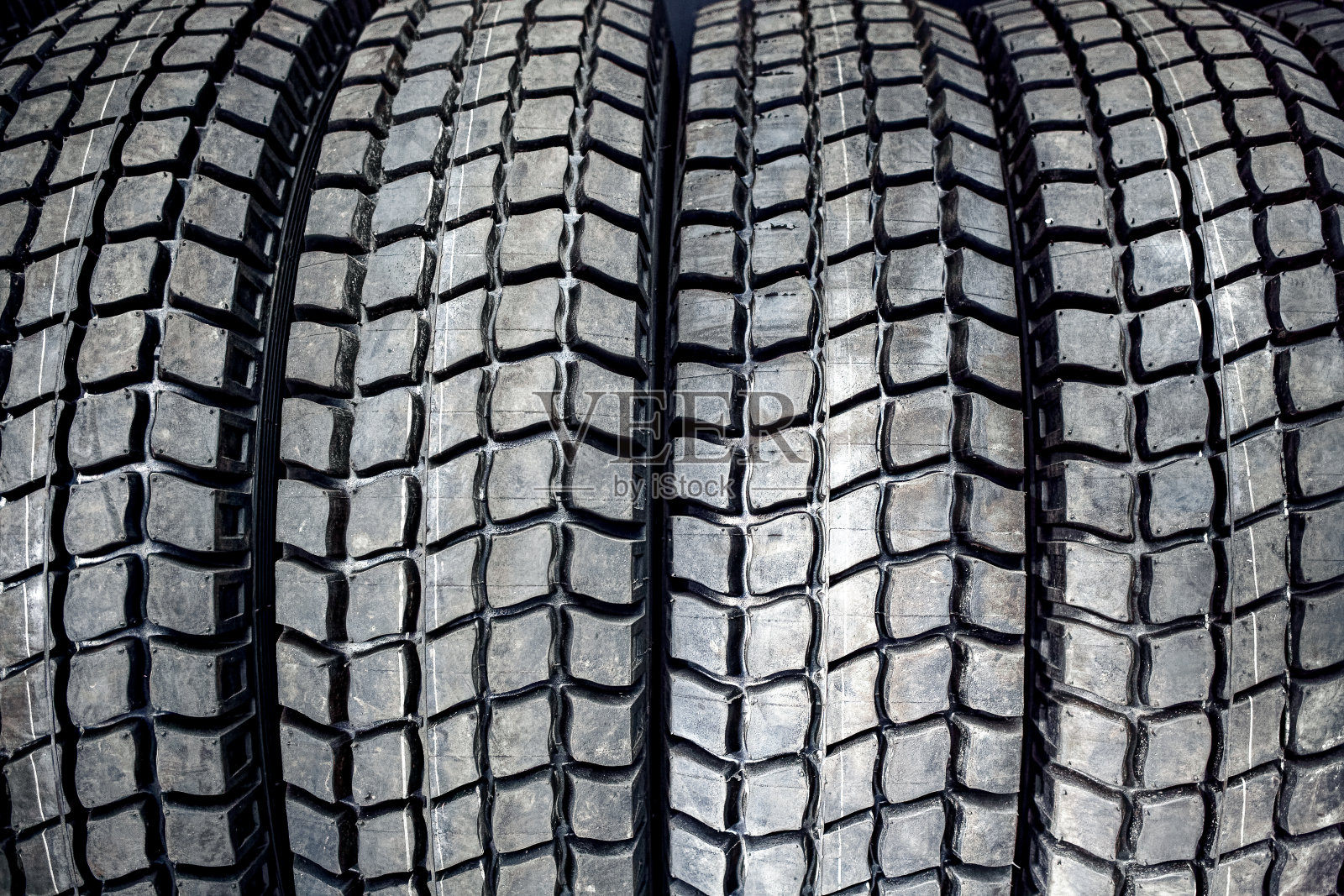 汽车轮胎保护特写。抽象背景与空间复制。照片摄影图片