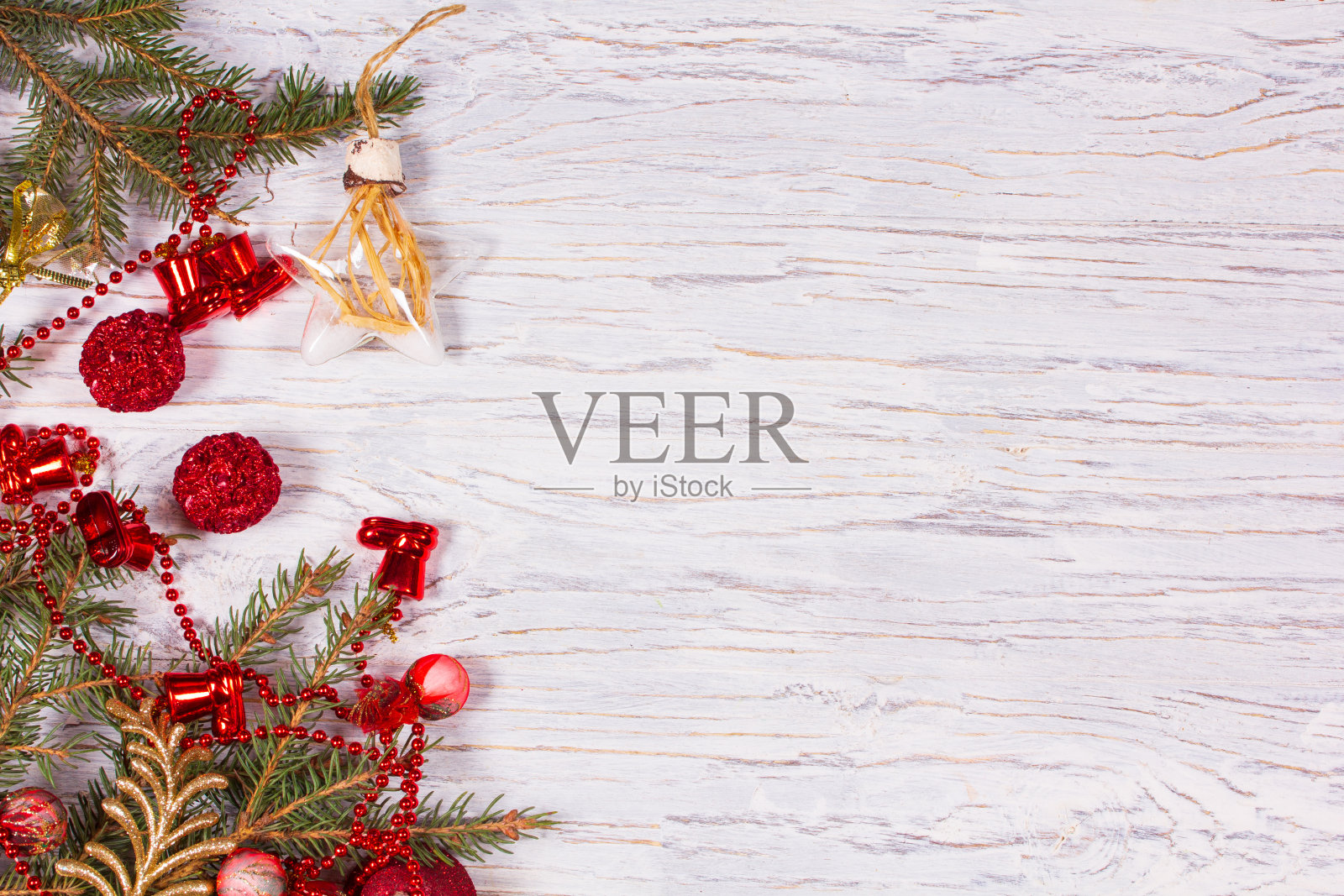 圣诞背景和装饰配件上的木制背景照片摄影图片