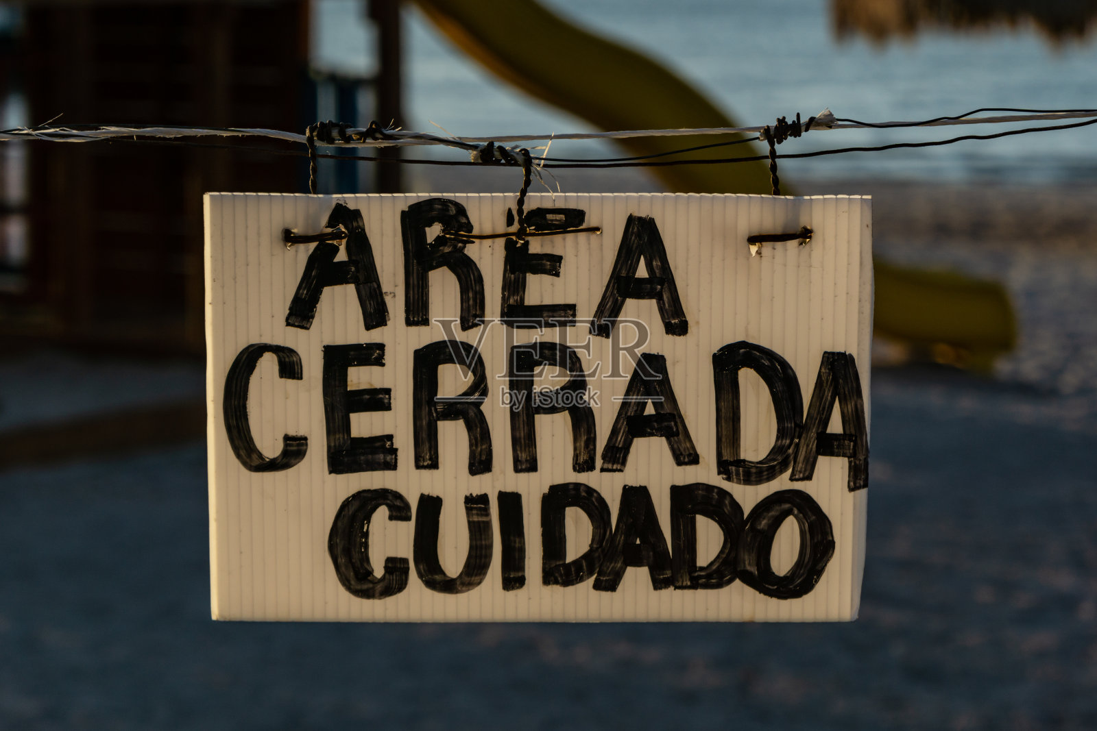 区域标志被covid关闭照片摄影图片