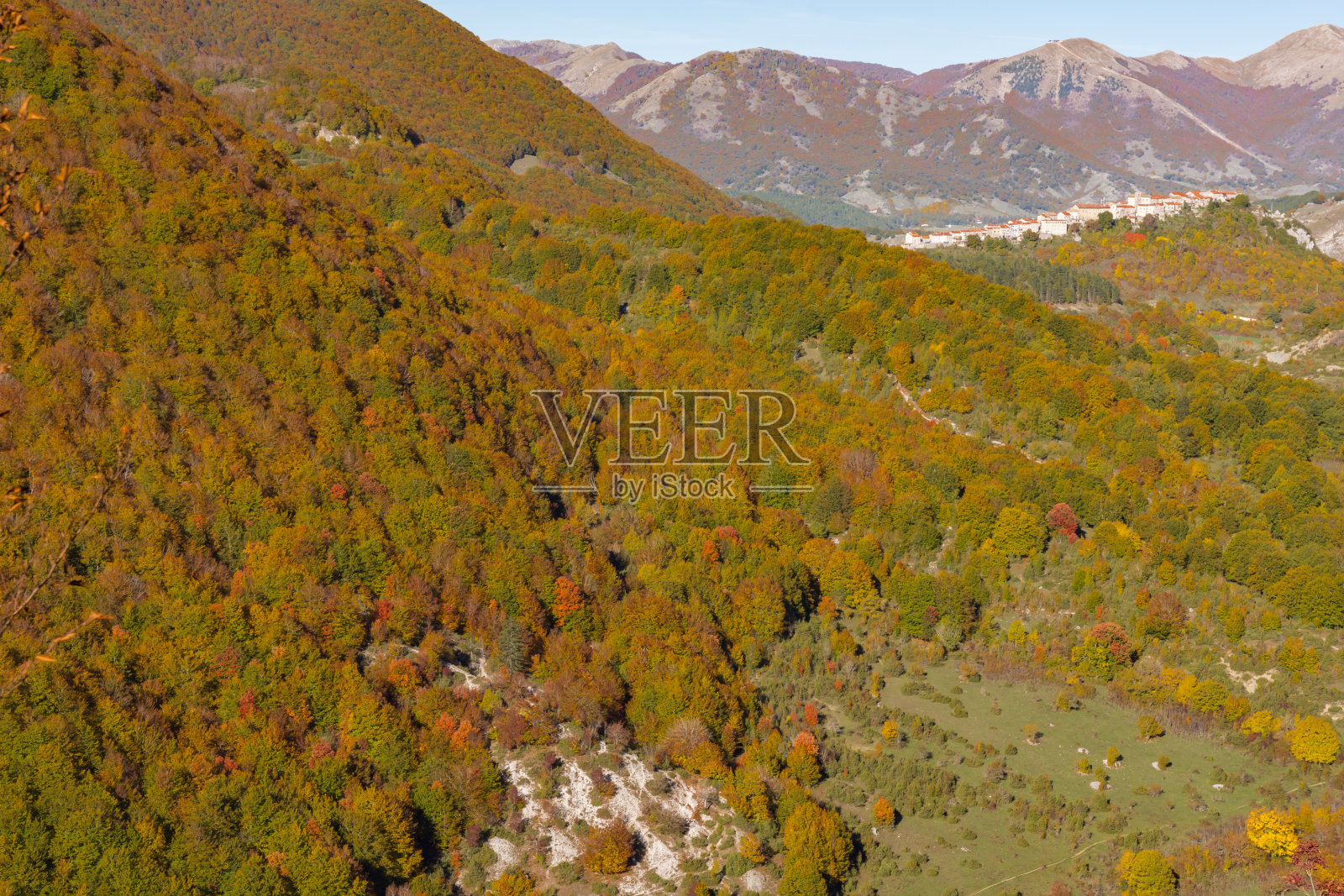 办公室,阿布鲁佐。概况照片摄影图片