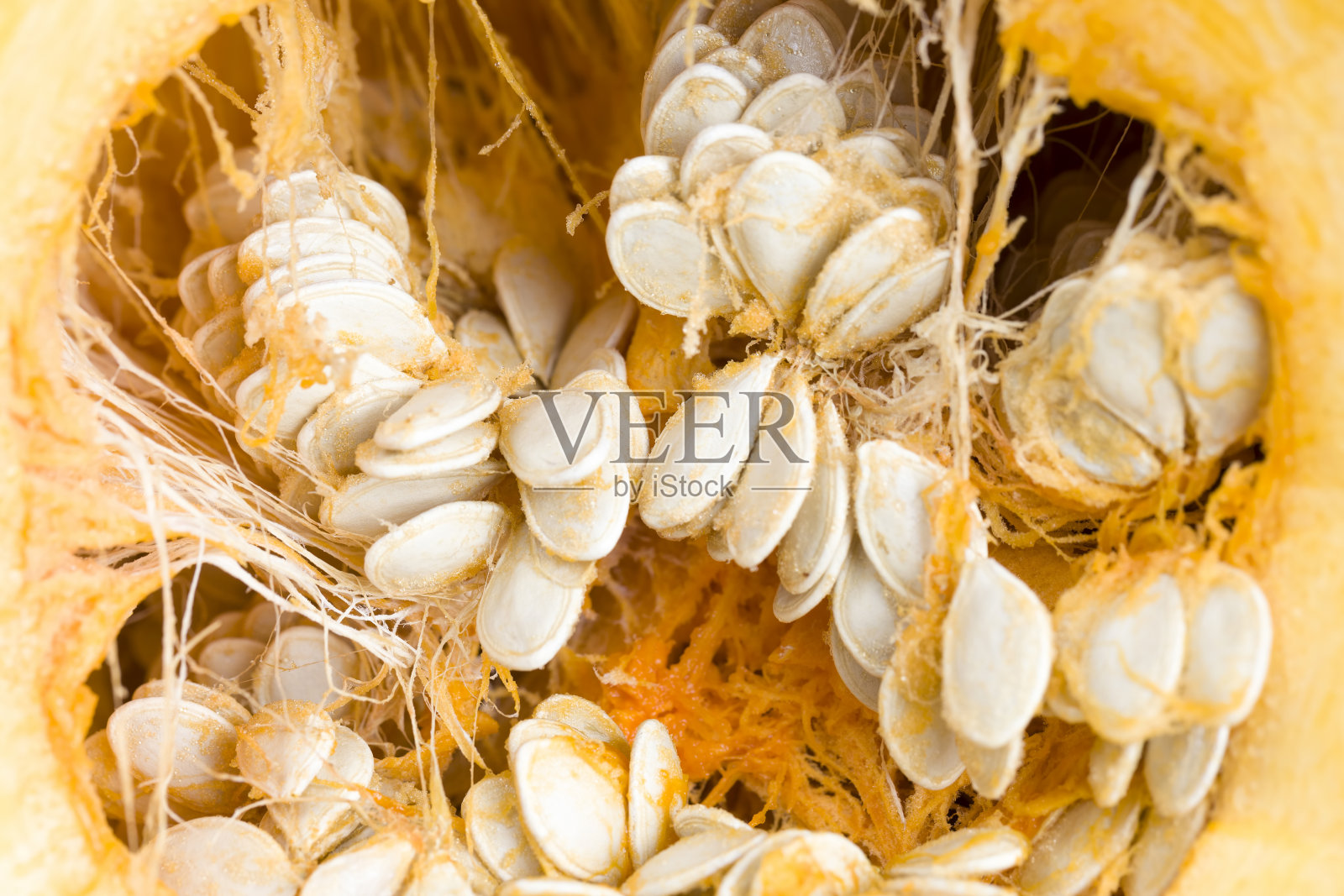 熟橙南瓜切成片照片摄影图片