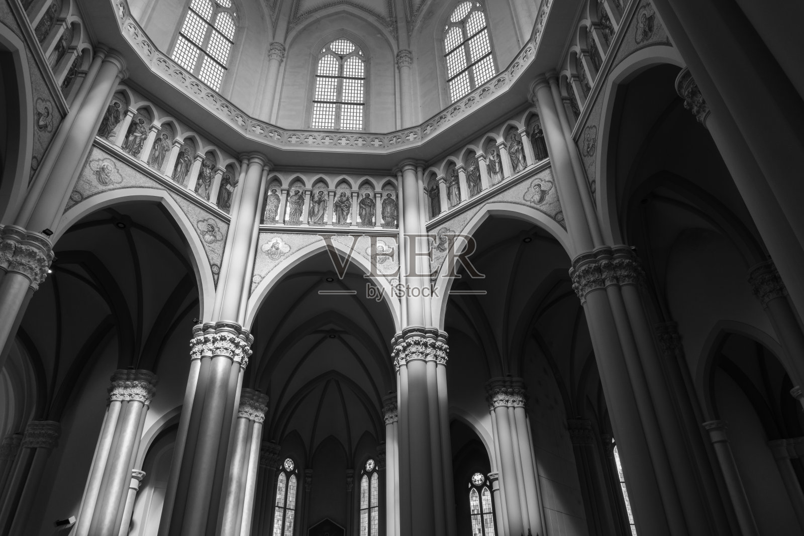 Castelpetroso Isernia,莫利塞。圣母阿多洛拉塔圣殿。照片摄影图片