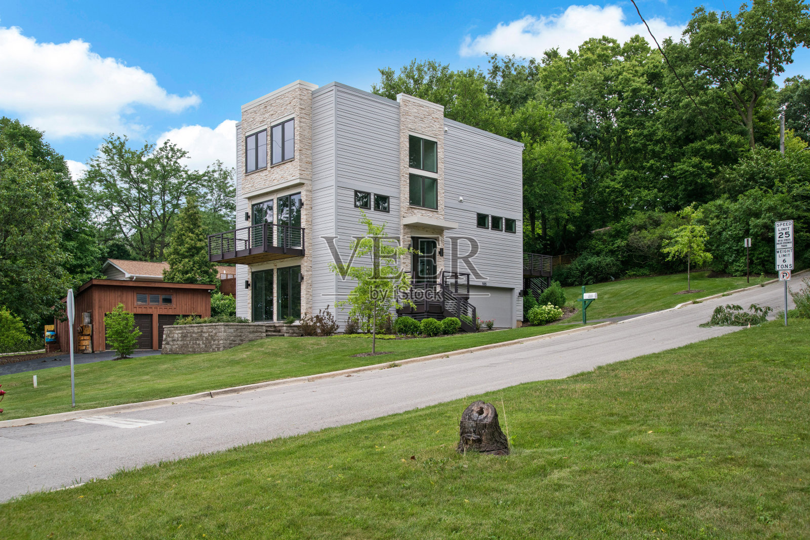 现代风格的家庭外观与独特的氛围照片摄影图片