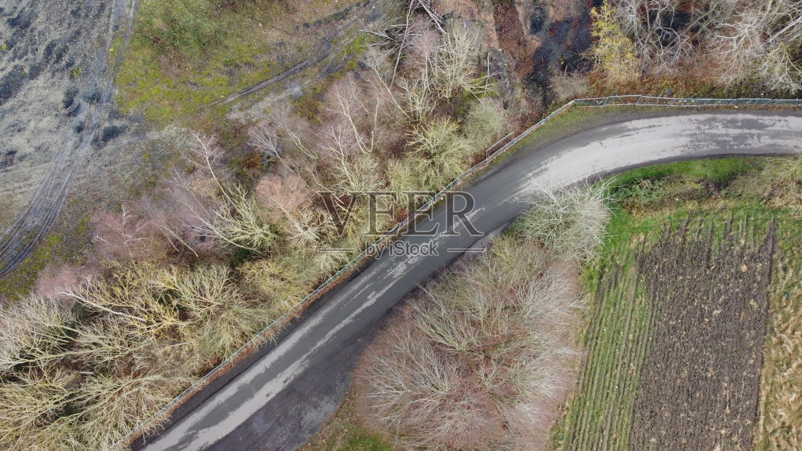 铁桥电站,拆迁一年后。照片摄影图片