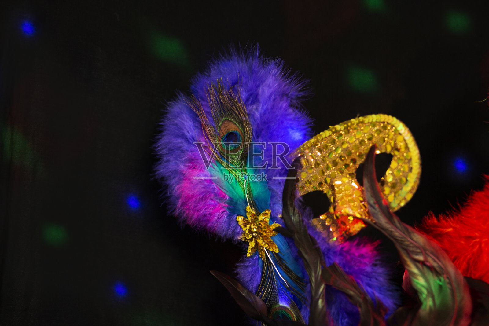 狂欢节的面具和五彩缤纷的装饰。照片摄影图片