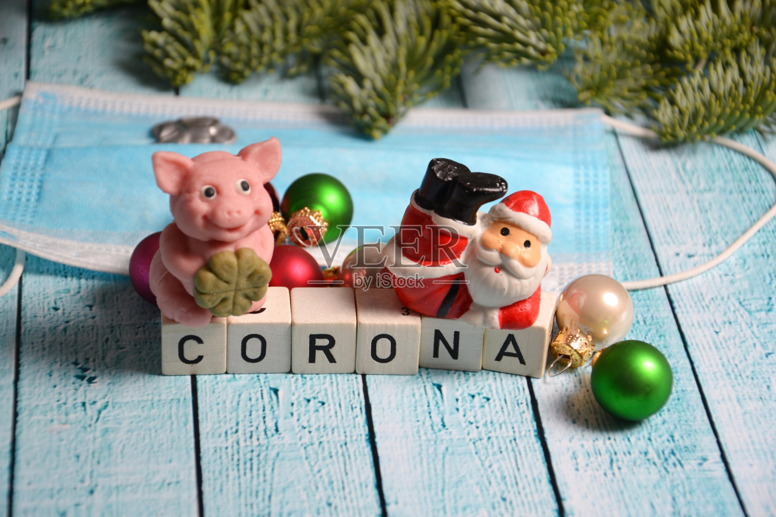 2020年圣诞和新年前夕照片摄影图片