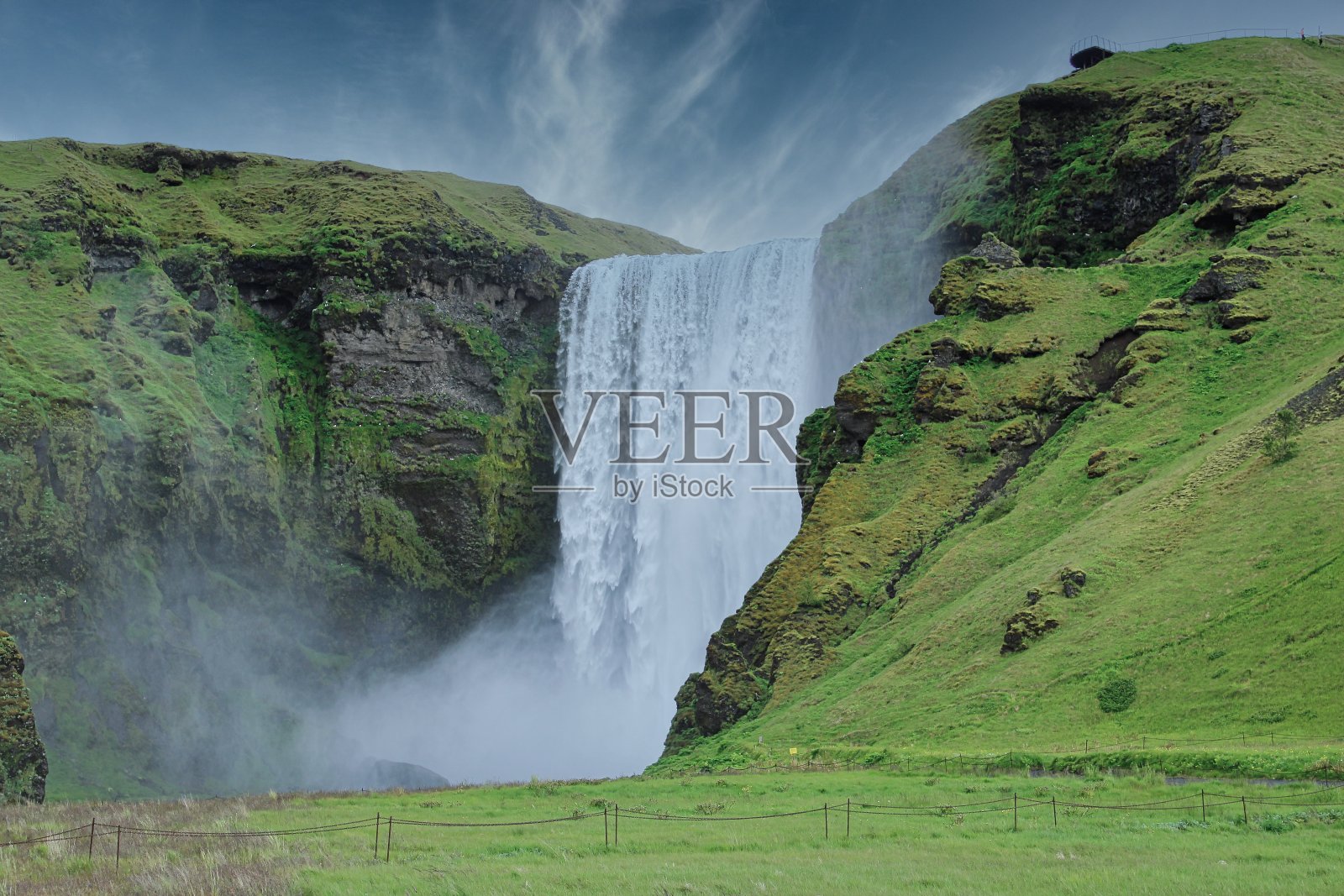 冰岛的Skogafoss瀑布照片摄影图片