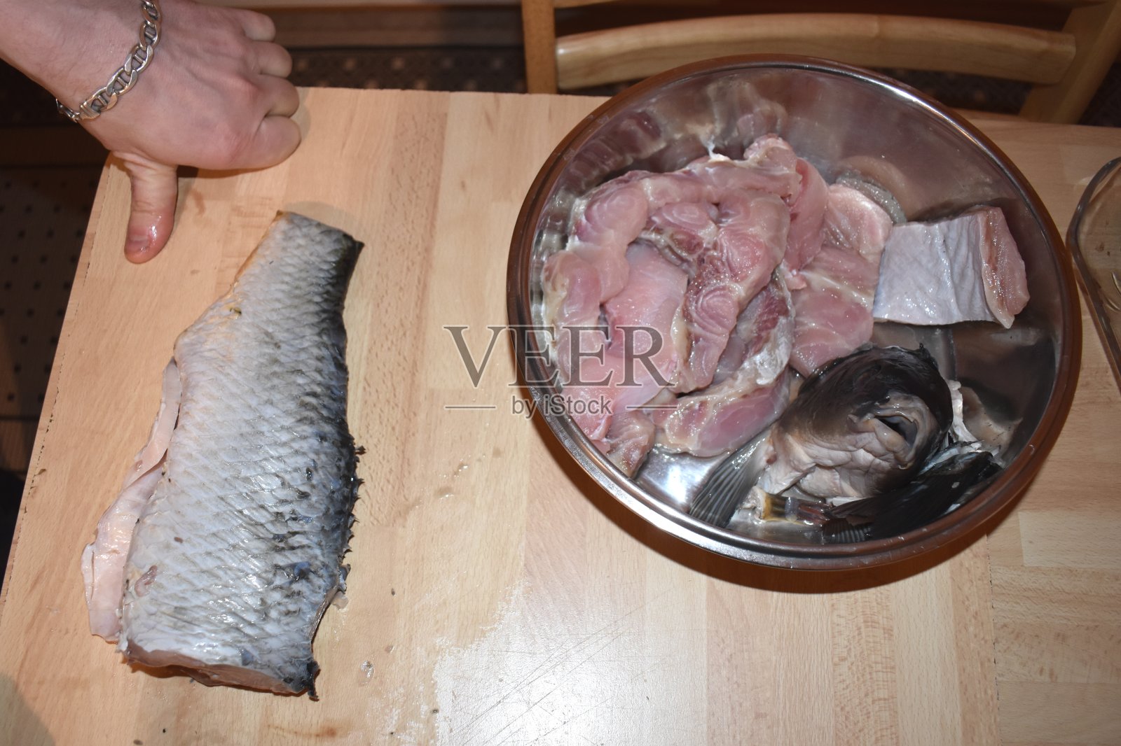 准备鲤鱼照片摄影图片