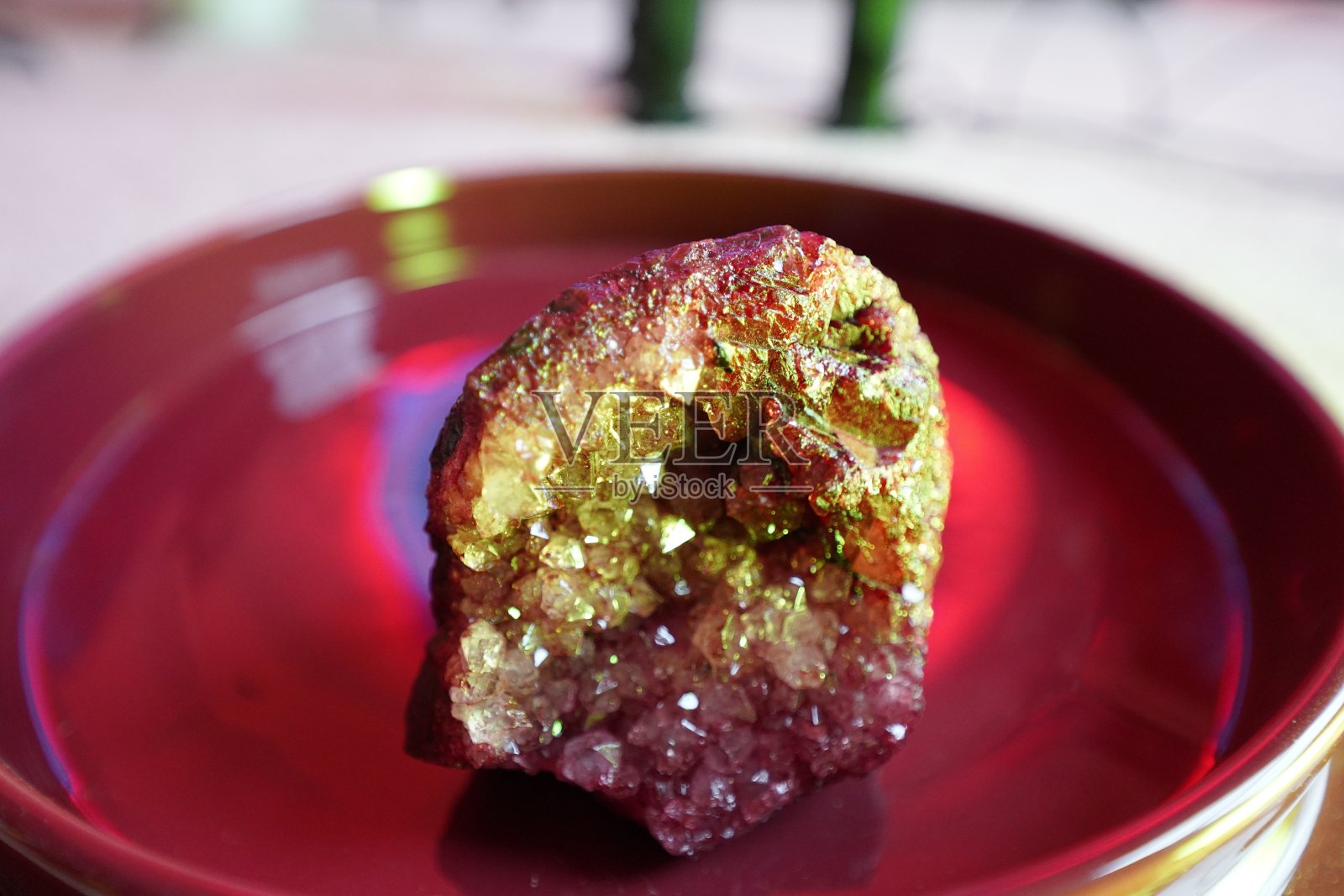 金色的水晶照片摄影图片