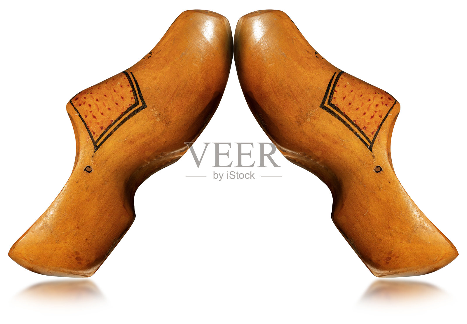 荷兰制造的木屐孤立在白色背景上照片摄影图片