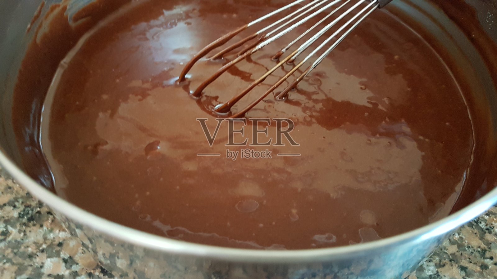 巧克力蛋糕面团照片摄影图片